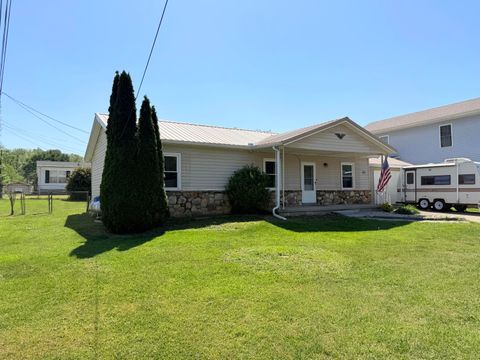 Property photo of 185 W Main Street, Mt Vernon, KY 40456