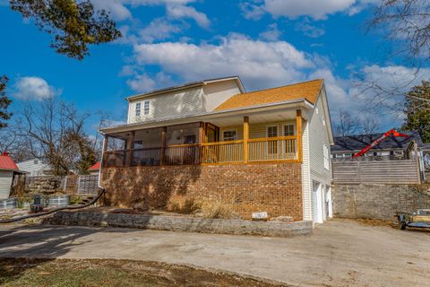 Photo of 238 Tates Creek Avenue, Richmond, KY 40475 (MLS # 25003415)