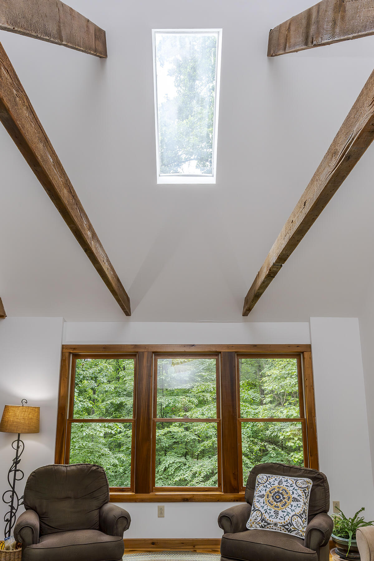 Berea, Kentucky 40403, United States, 3 Bedrooms Bedrooms, ,2 BathroomsBathrooms,Residential,Contingent,154225