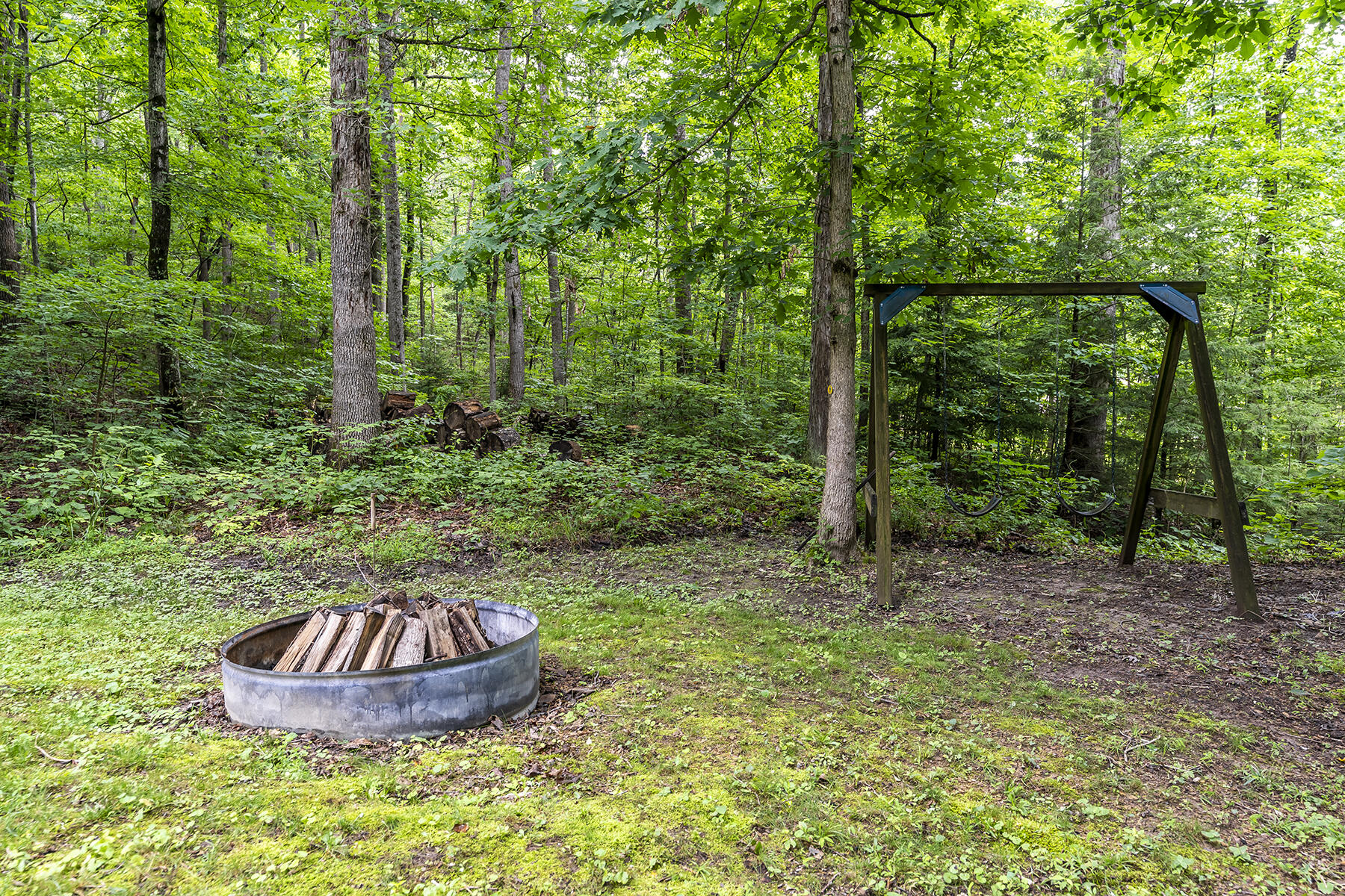 Berea, Kentucky 40403, United States, 3 Bedrooms Bedrooms, ,2 BathroomsBathrooms,Residential,Contingent,154225