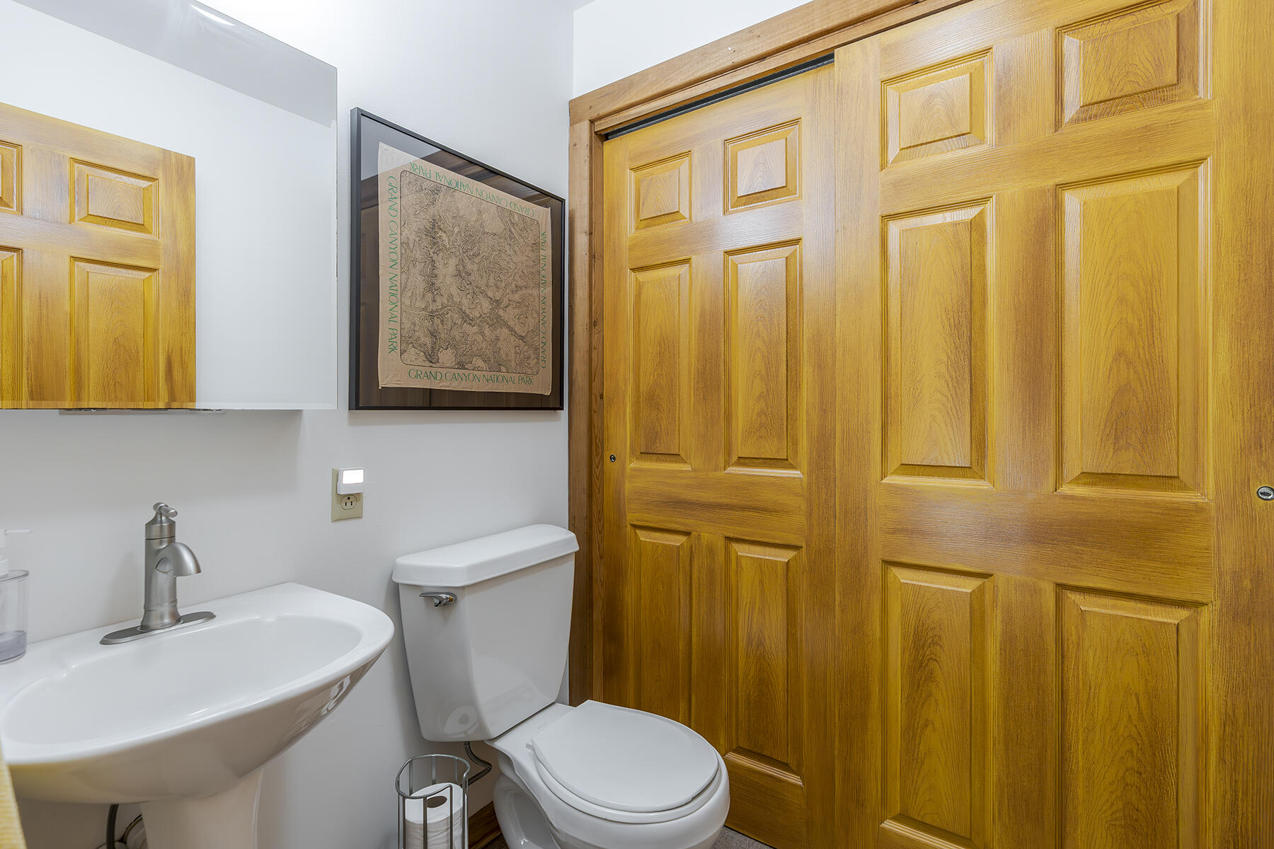 Berea, Kentucky 40403, United States, 3 Bedrooms Bedrooms, ,2 BathroomsBathrooms,Residential,Contingent,154225