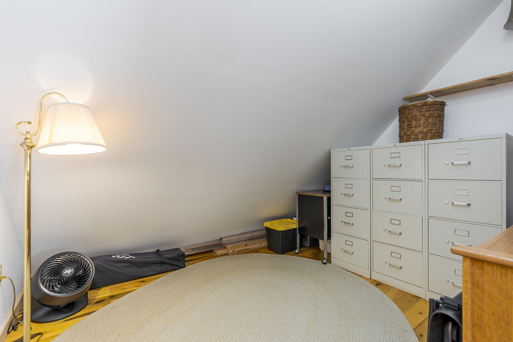 Berea, Kentucky 40403, United States, 3 Bedrooms Bedrooms, ,2 BathroomsBathrooms,Residential,Contingent,154225