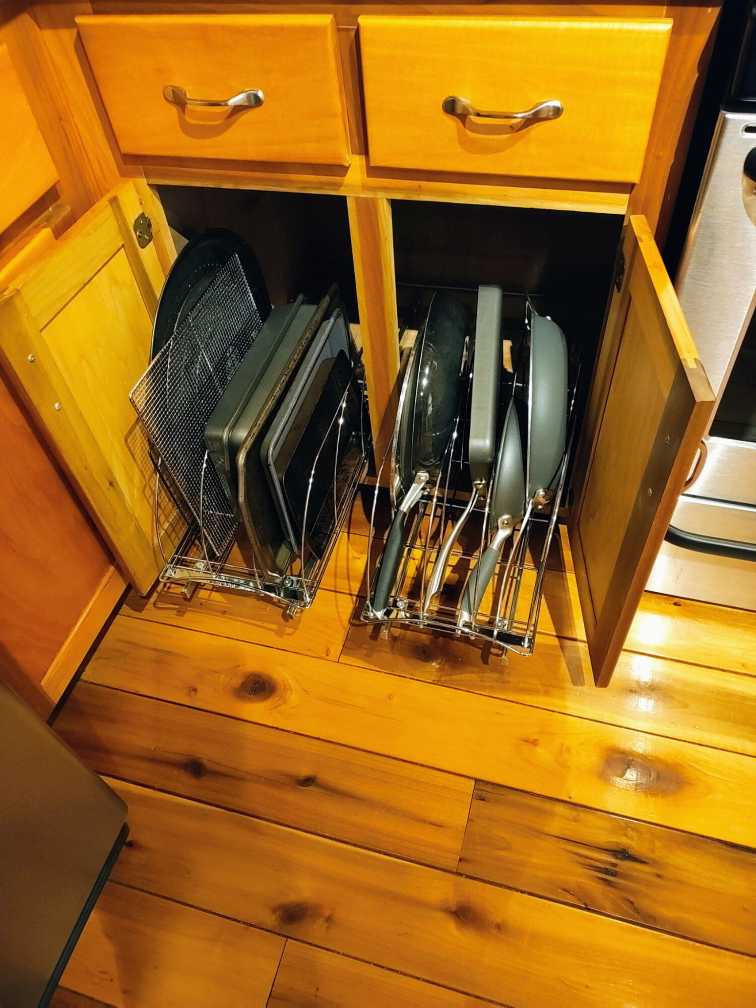 Berea, Kentucky 40403, United States, 3 Bedrooms Bedrooms, ,2 BathroomsBathrooms,Residential,Contingent,154225