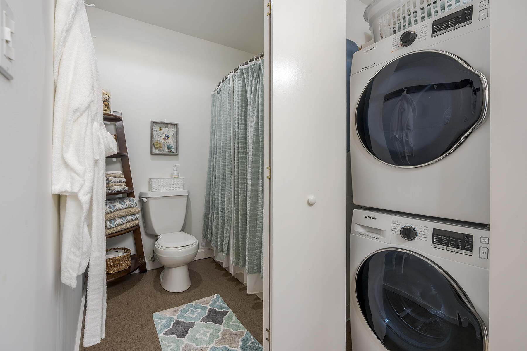 Berea, Kentucky 40403, United States, 3 Bedrooms Bedrooms, ,2 BathroomsBathrooms,Residential,Contingent,154225