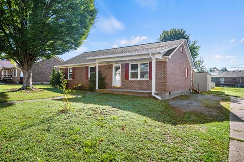 Photo of 292 Kimberly Heights Drive, Nicholasville, KY 40356 (MLS # 25502480)