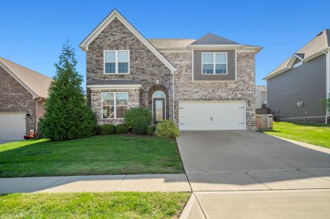 Photo of 140 Rowanberry Drive, Nicholasville, KY 40356 (MLS # 25502843)