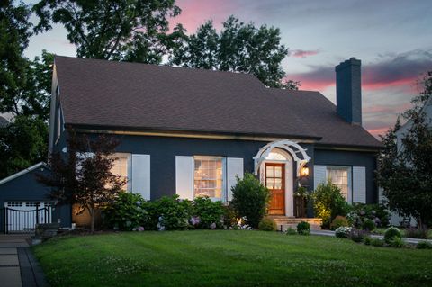 Photo of 1060 Cooper Drive, Lexington, KY 40502 (MLS # 25501273)