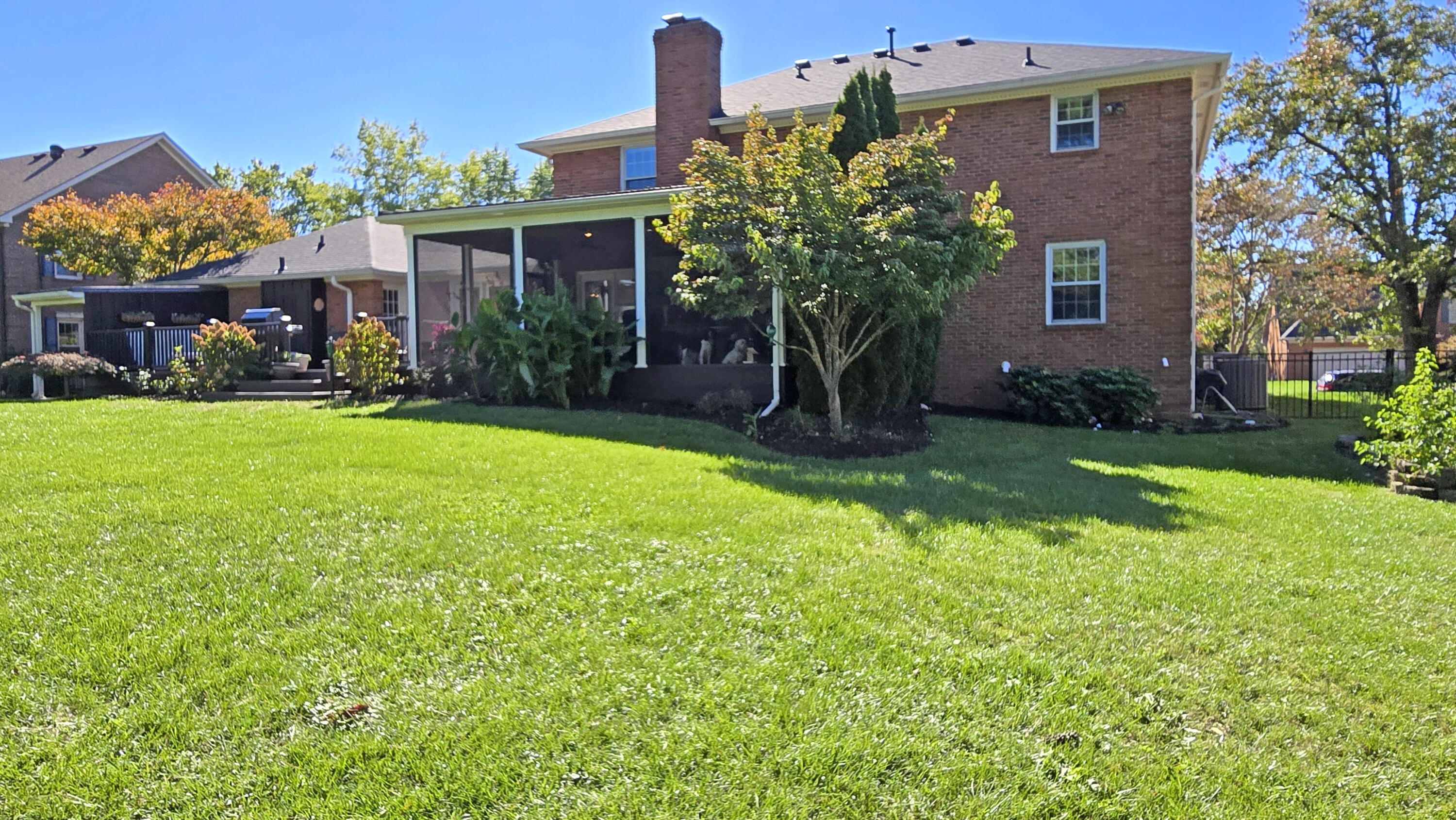 Lexington, Kentucky 40509, United States, 5 Bedrooms Bedrooms, ,3 BathroomsBathrooms,Residential,Active,231954