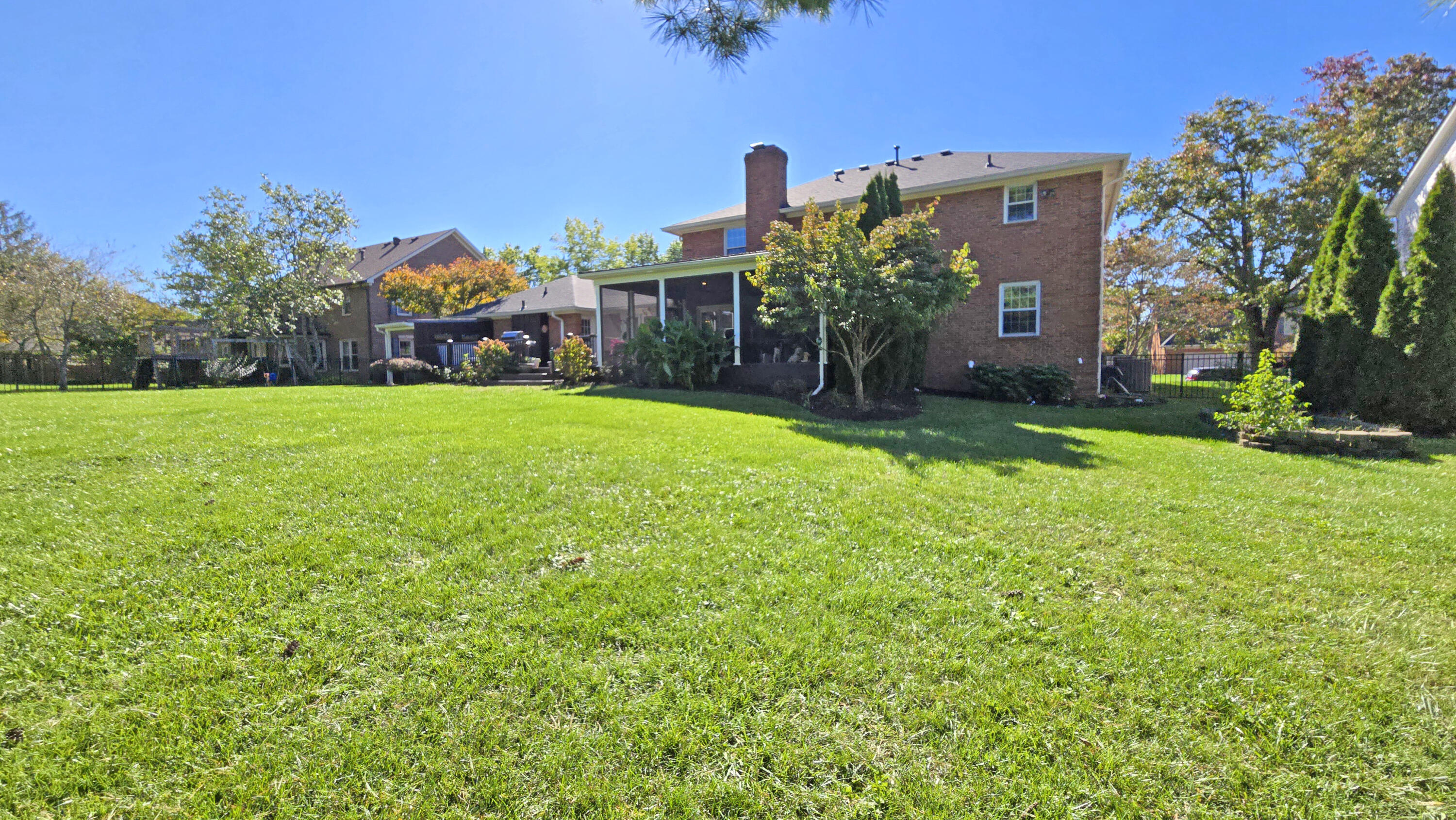 Lexington, Kentucky 40509, United States, 5 Bedrooms Bedrooms, ,3 BathroomsBathrooms,Residential,Active,231954