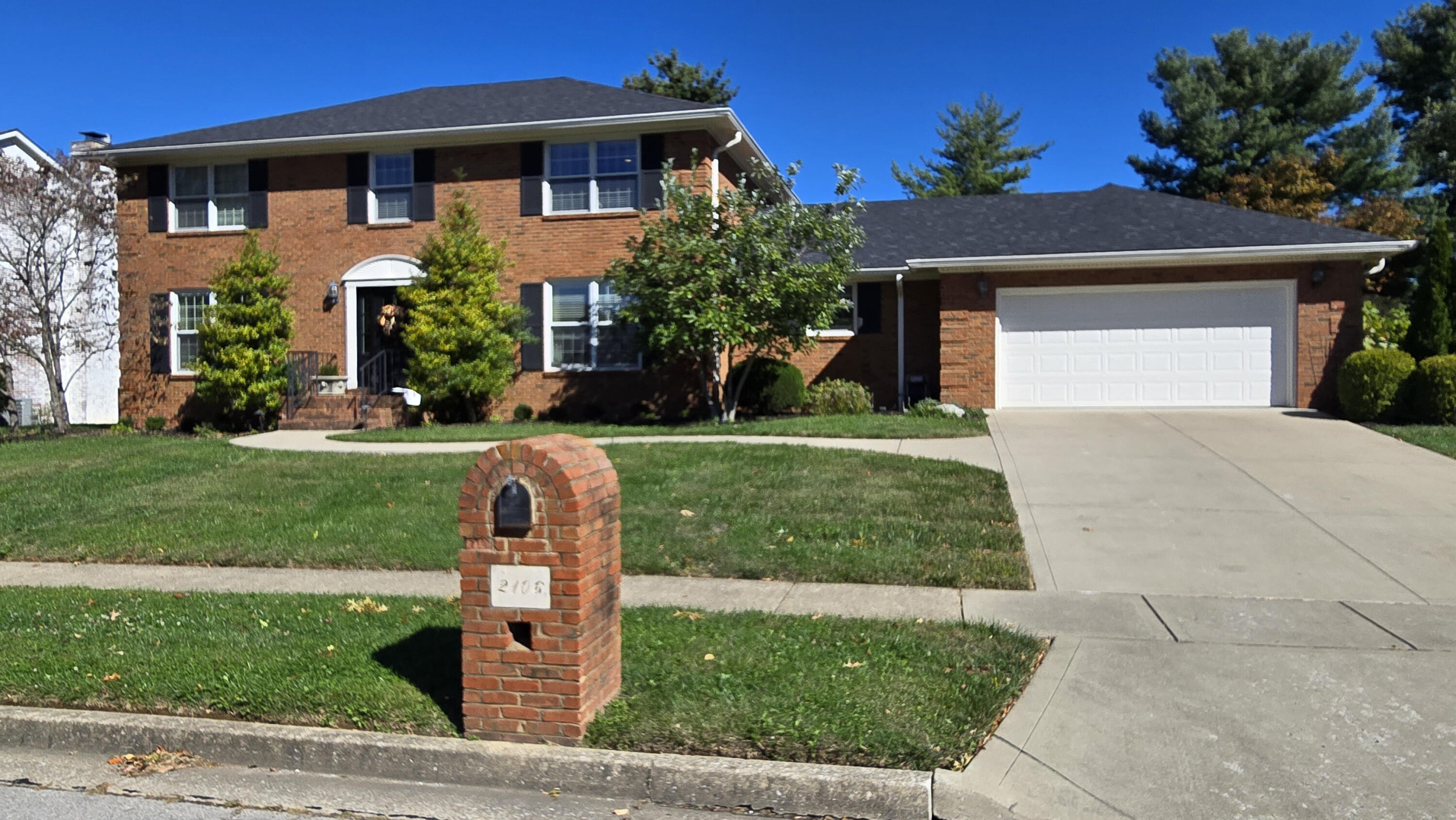 Lexington, Kentucky 40509, United States, 5 Bedrooms Bedrooms, ,3 BathroomsBathrooms,Residential,Active,231954