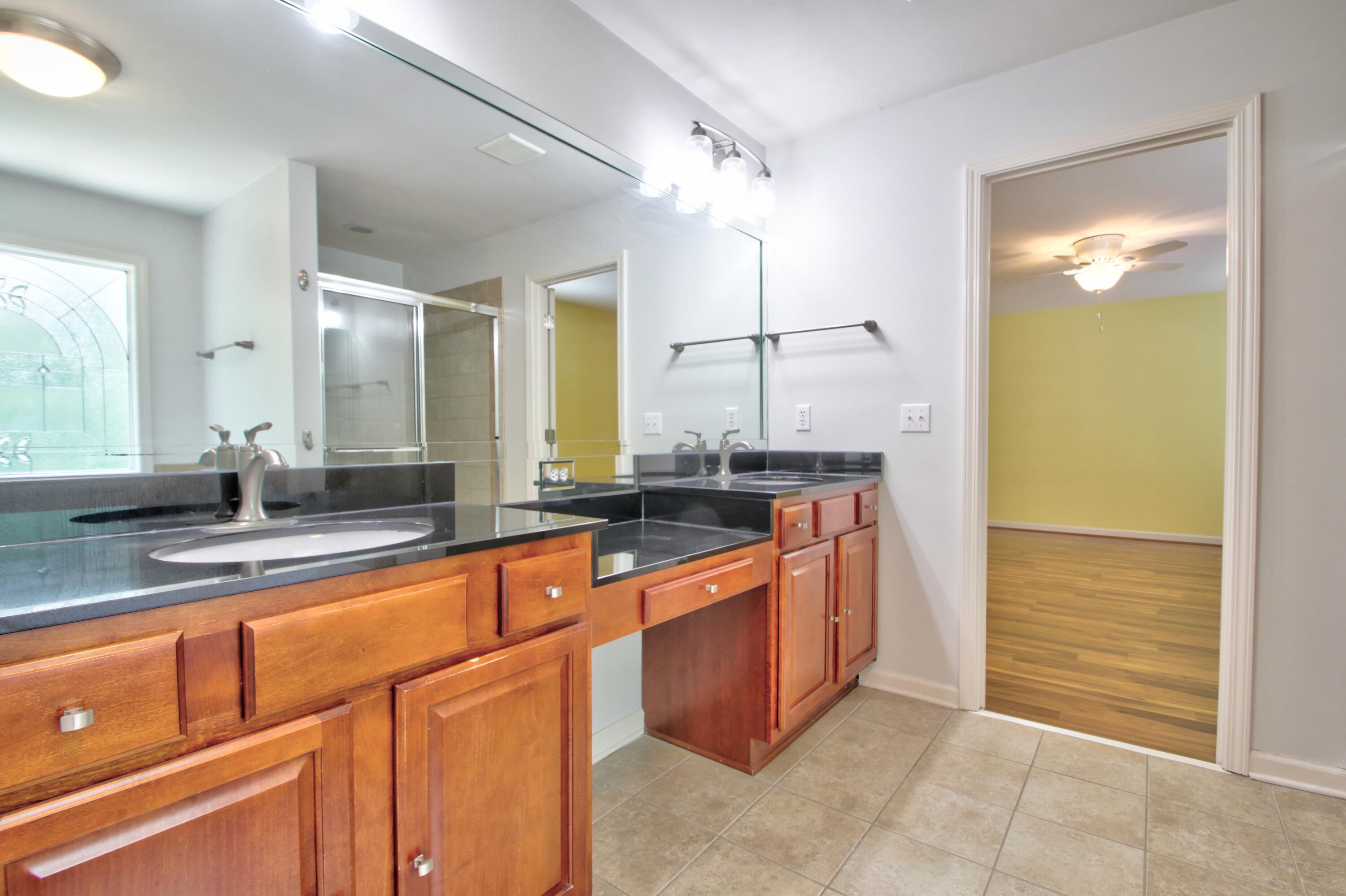 Lexington, Kentucky 40509, United States, 4 Bedrooms Bedrooms, ,3 BathroomsBathrooms,Residential,Active,166625