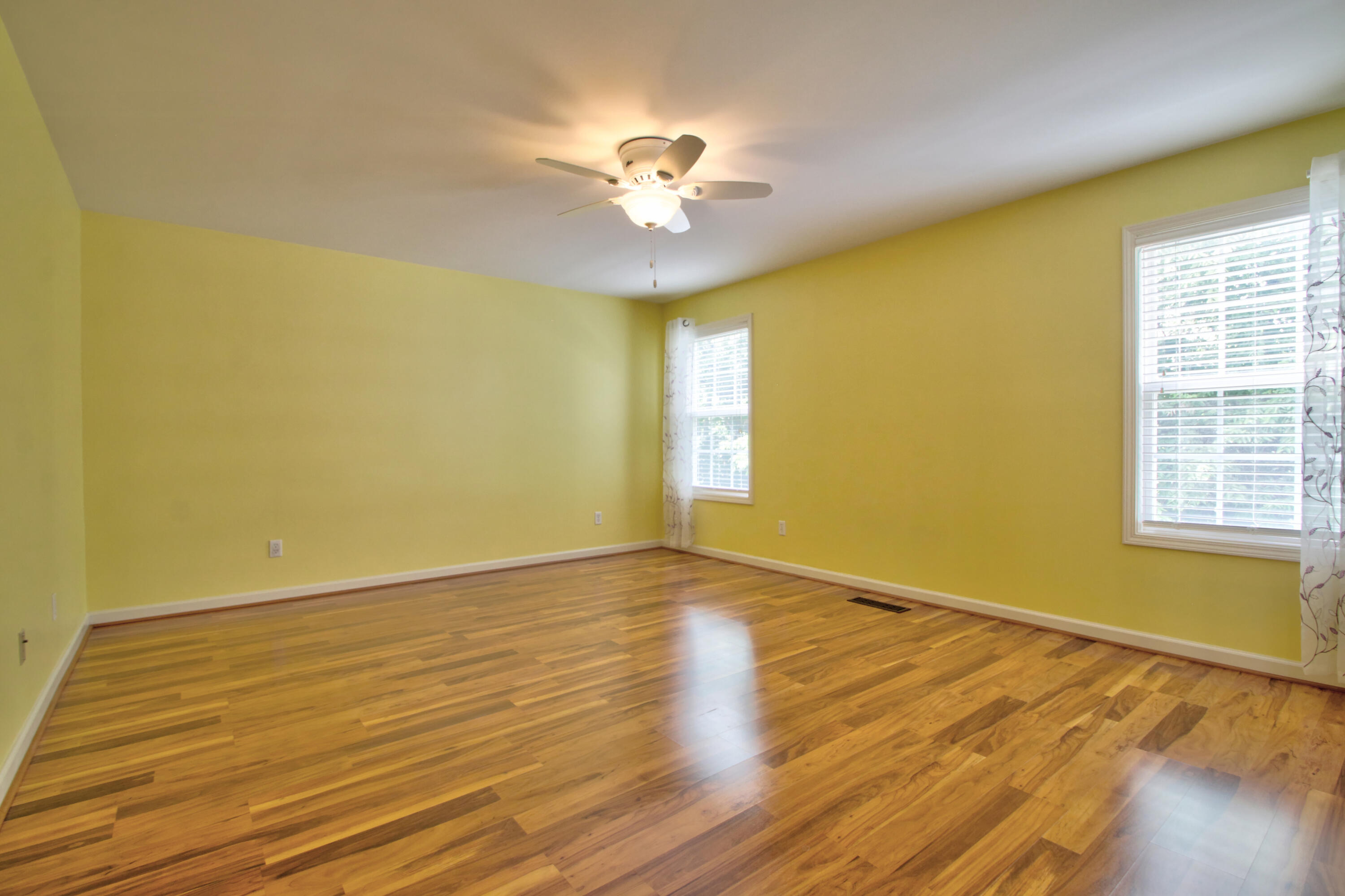 Lexington, Kentucky 40509, United States, 4 Bedrooms Bedrooms, ,3 BathroomsBathrooms,Residential,Active,166625