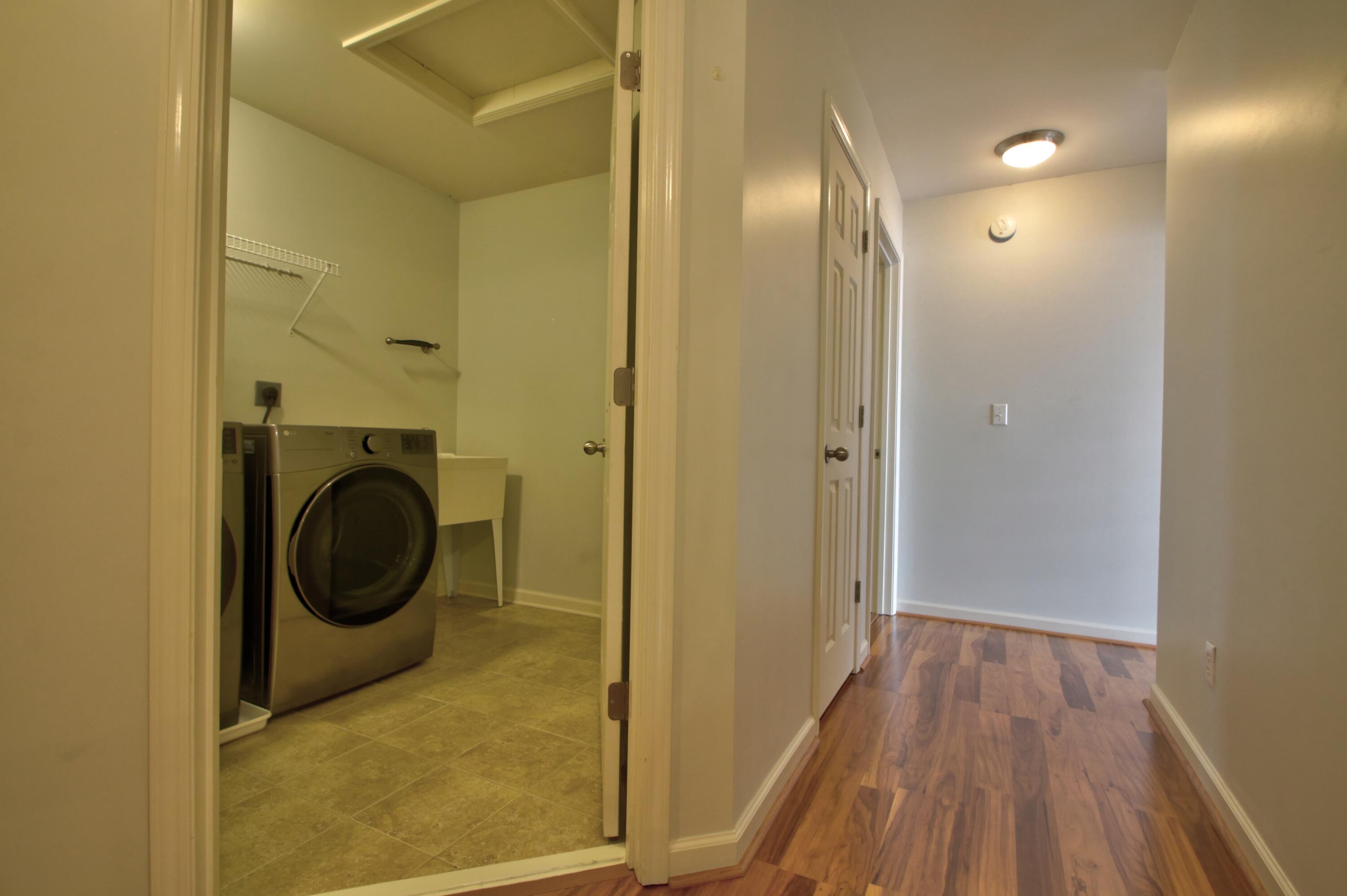 Lexington, Kentucky 40509, United States, 4 Bedrooms Bedrooms, ,3 BathroomsBathrooms,Residential,Active,166625