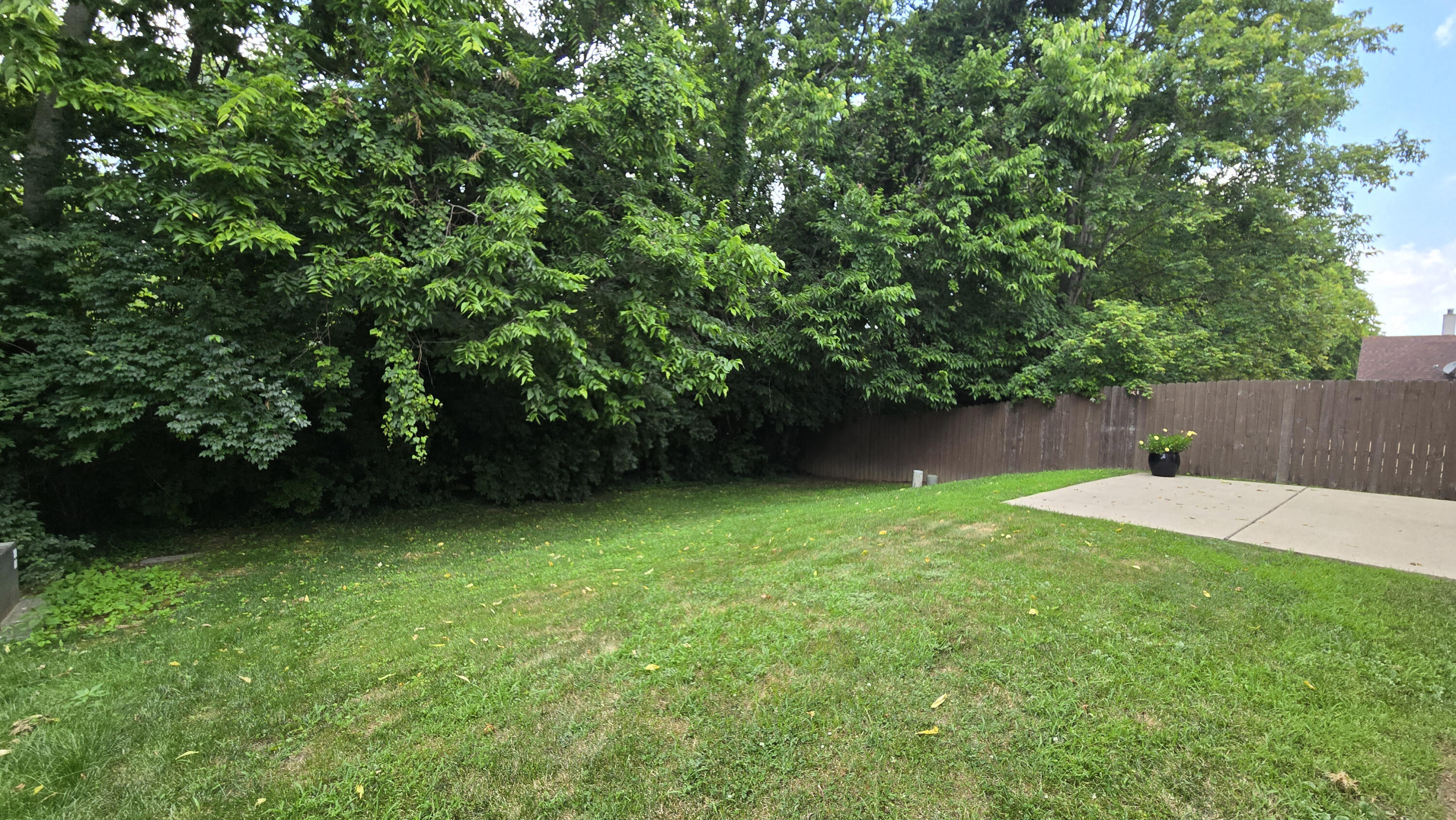 Lexington, Kentucky 40509, United States, 4 Bedrooms Bedrooms, ,3 BathroomsBathrooms,Residential,Active,166625