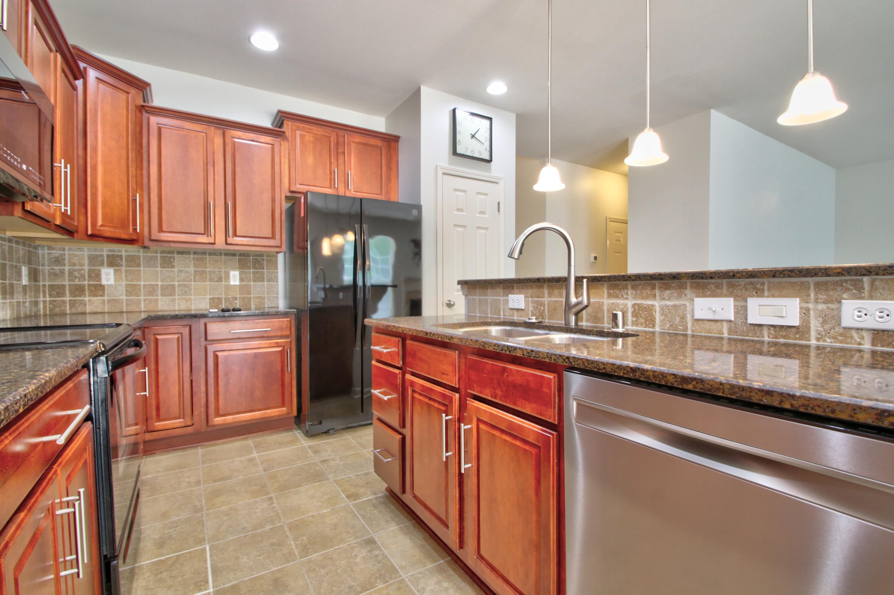 Lexington, Kentucky 40509, United States, 4 Bedrooms Bedrooms, ,3 BathroomsBathrooms,Residential,Active,166625