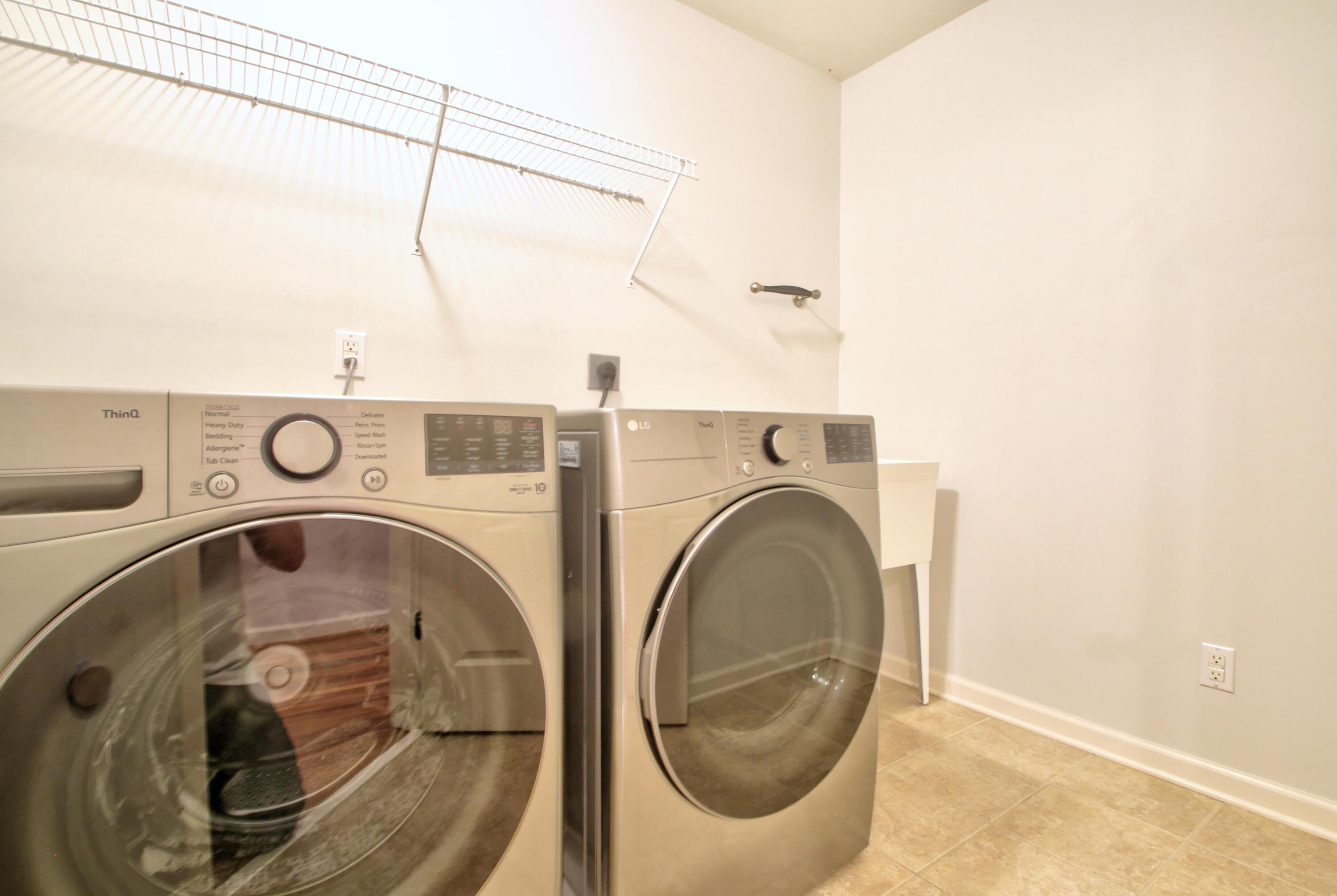 Lexington, Kentucky 40509, United States, 4 Bedrooms Bedrooms, ,3 BathroomsBathrooms,Residential,Active,166625