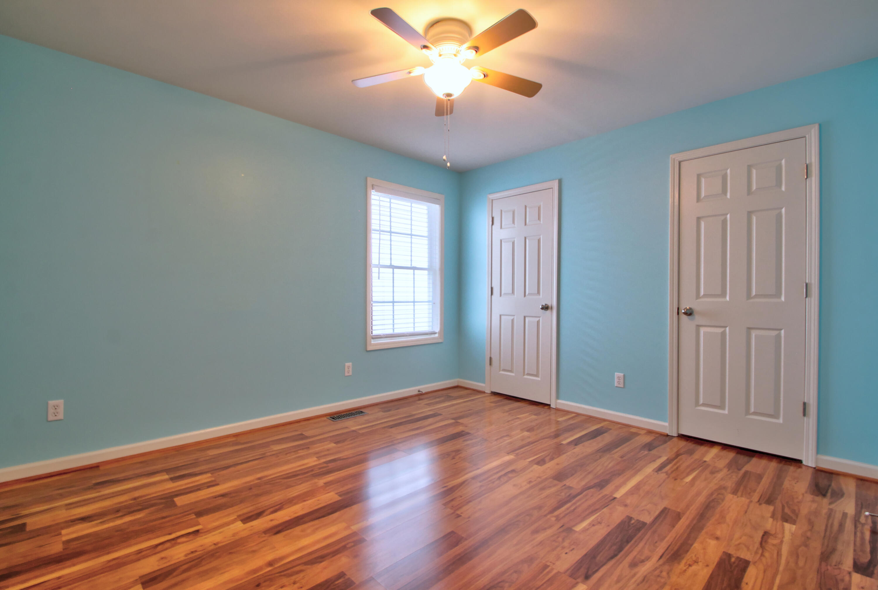 Lexington, Kentucky 40509, United States, 4 Bedrooms Bedrooms, ,3 BathroomsBathrooms,Residential,Active,166625