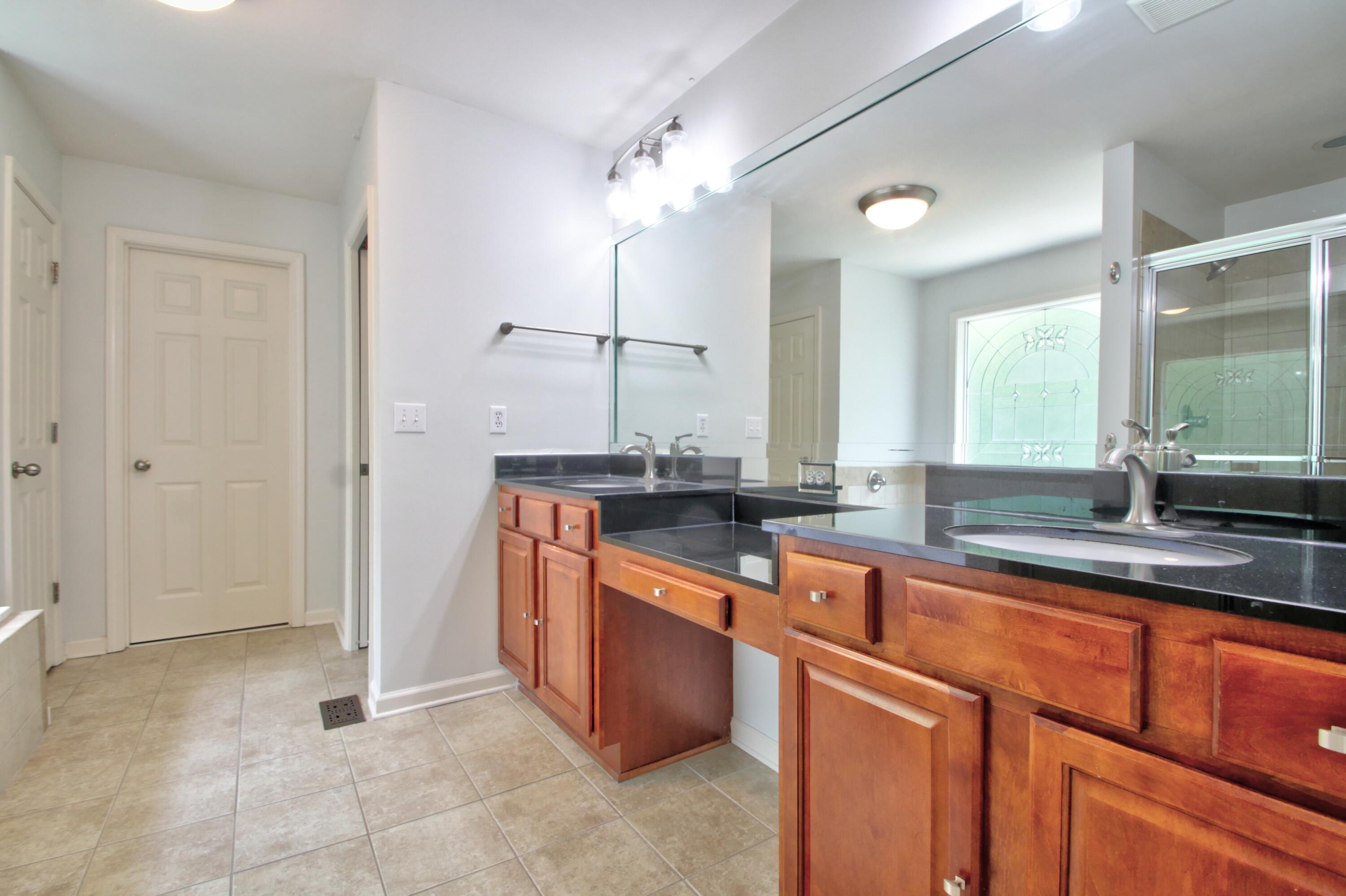 Lexington, Kentucky 40509, United States, 4 Bedrooms Bedrooms, ,3 BathroomsBathrooms,Residential,Active,166625