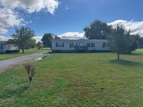 Photo of 126 Drowning Creek Road, Waco, KY 40385 (MLS # 25503336)