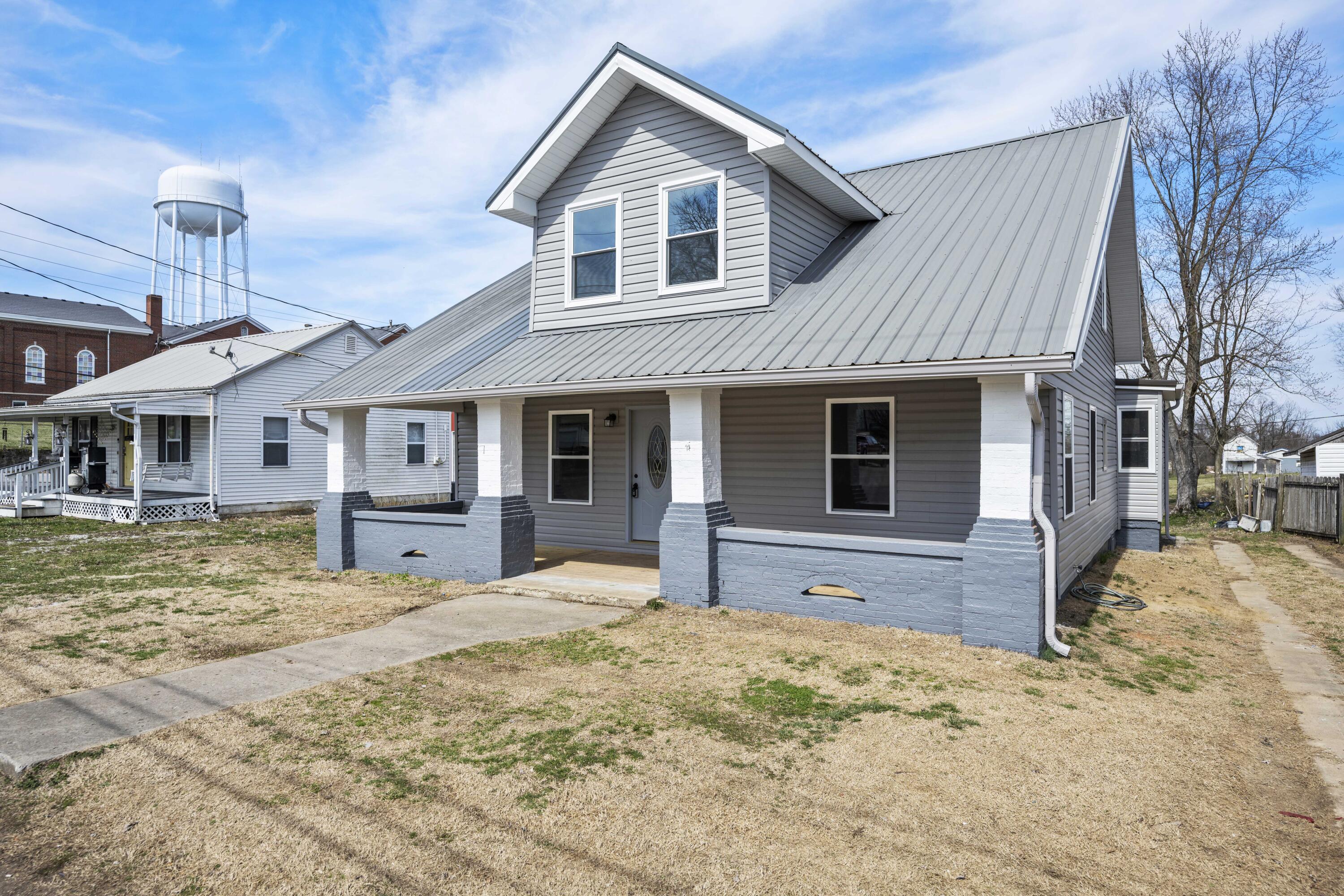 Lancaster, Kentucky 40444, United States, 4 Bedrooms Bedrooms, ,3 BathroomsBathrooms,Residential,Active,88677