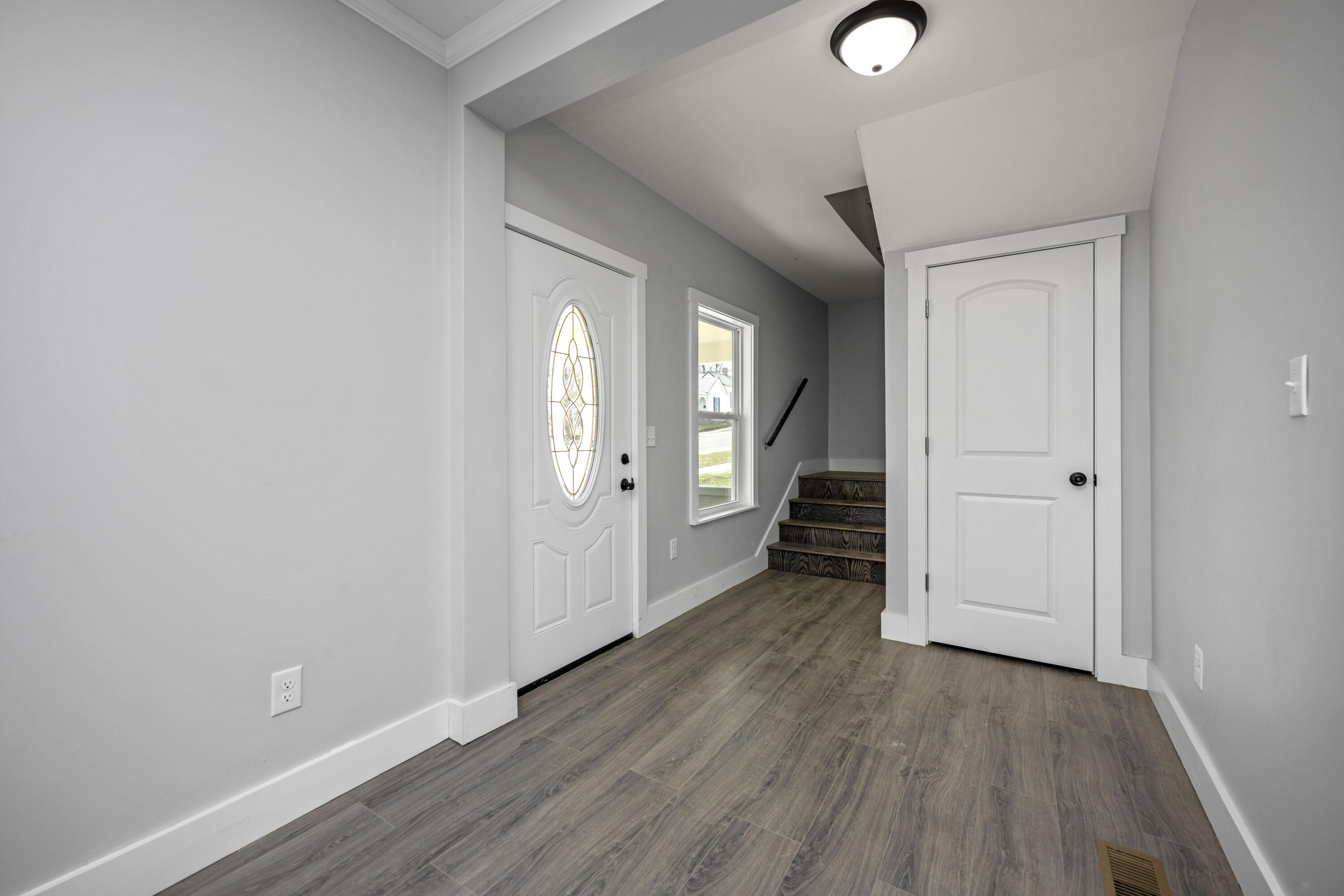 Lancaster, Kentucky 40444, United States, 4 Bedrooms Bedrooms, ,3 BathroomsBathrooms,Residential,Active,88677