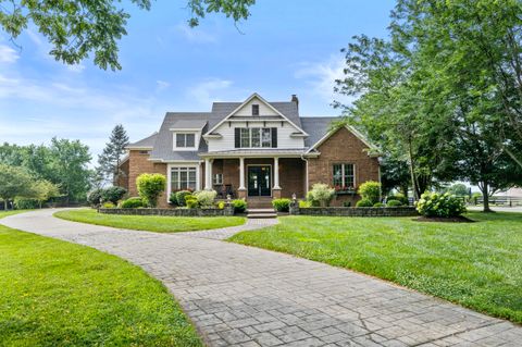 Photo of 1047 Wil rose Lane, Versailles, KY 40383 (MLS # 25014957)