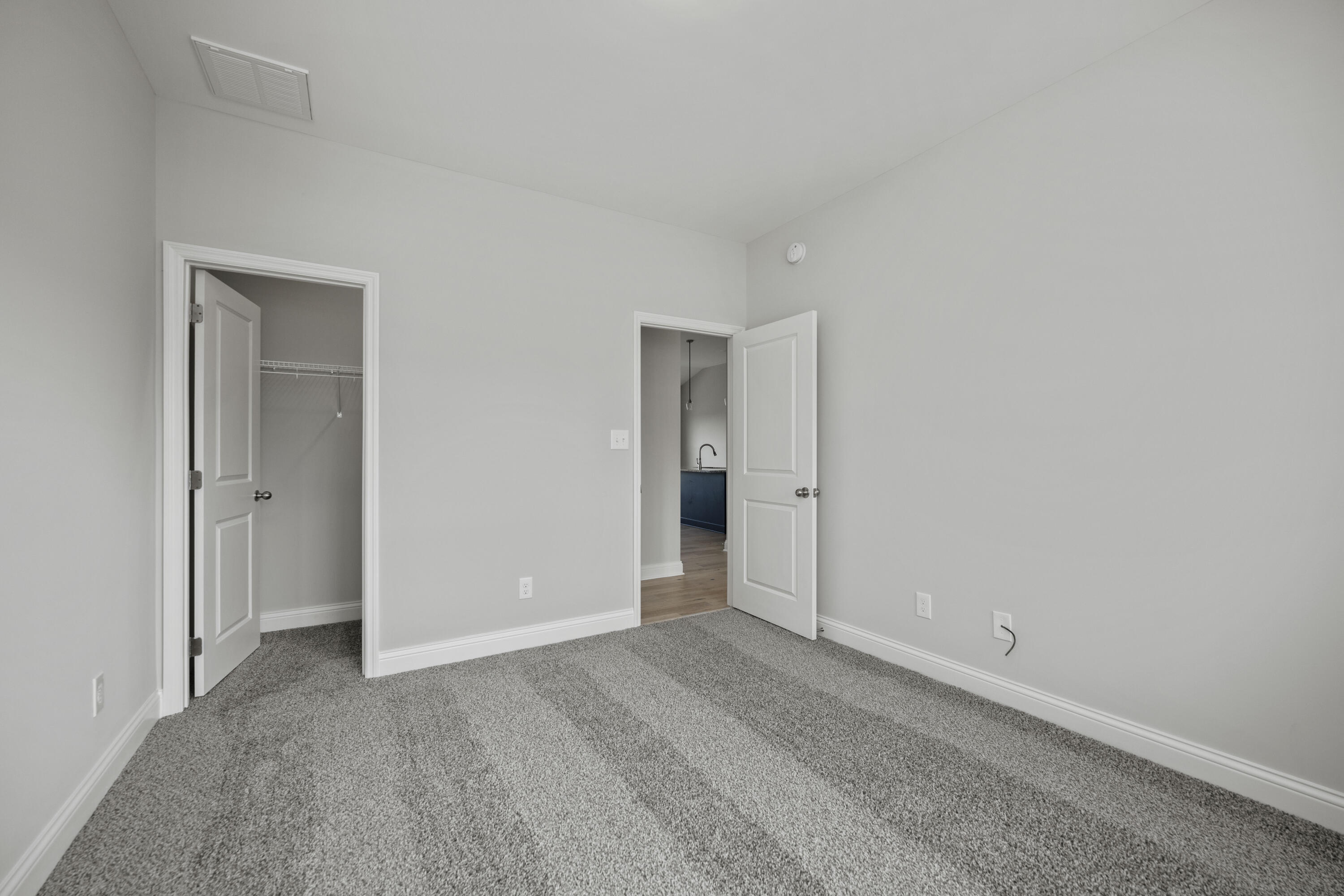 Richmond, Kentucky 40475, United States, 3 Bedrooms Bedrooms, ,2 BathroomsBathrooms,Residential,Pending,172694