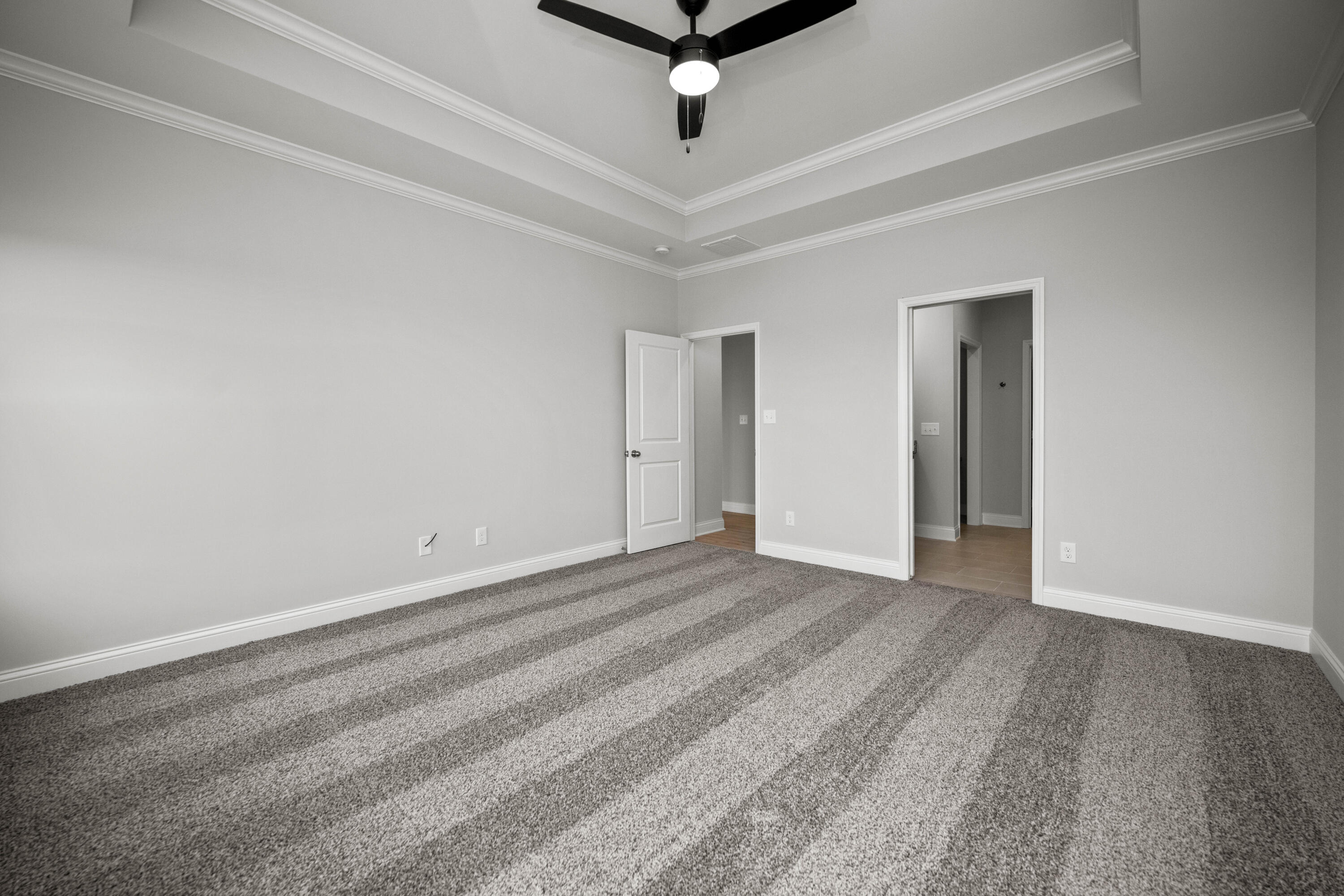 Richmond, Kentucky 40475, United States, 3 Bedrooms Bedrooms, ,2 BathroomsBathrooms,Residential,Pending,172694