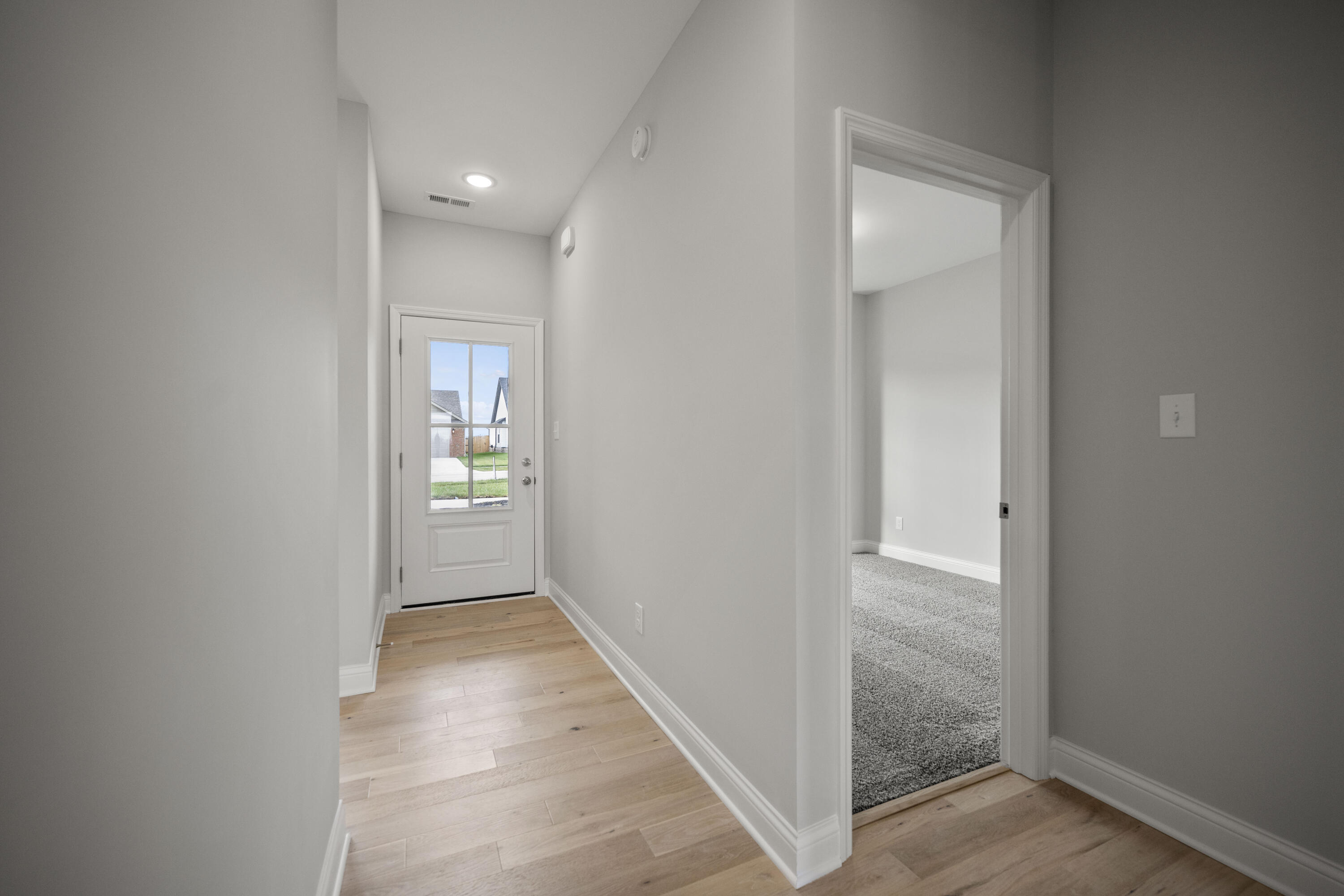 Richmond, Kentucky 40475, United States, 3 Bedrooms Bedrooms, ,2 BathroomsBathrooms,Residential,Pending,172694