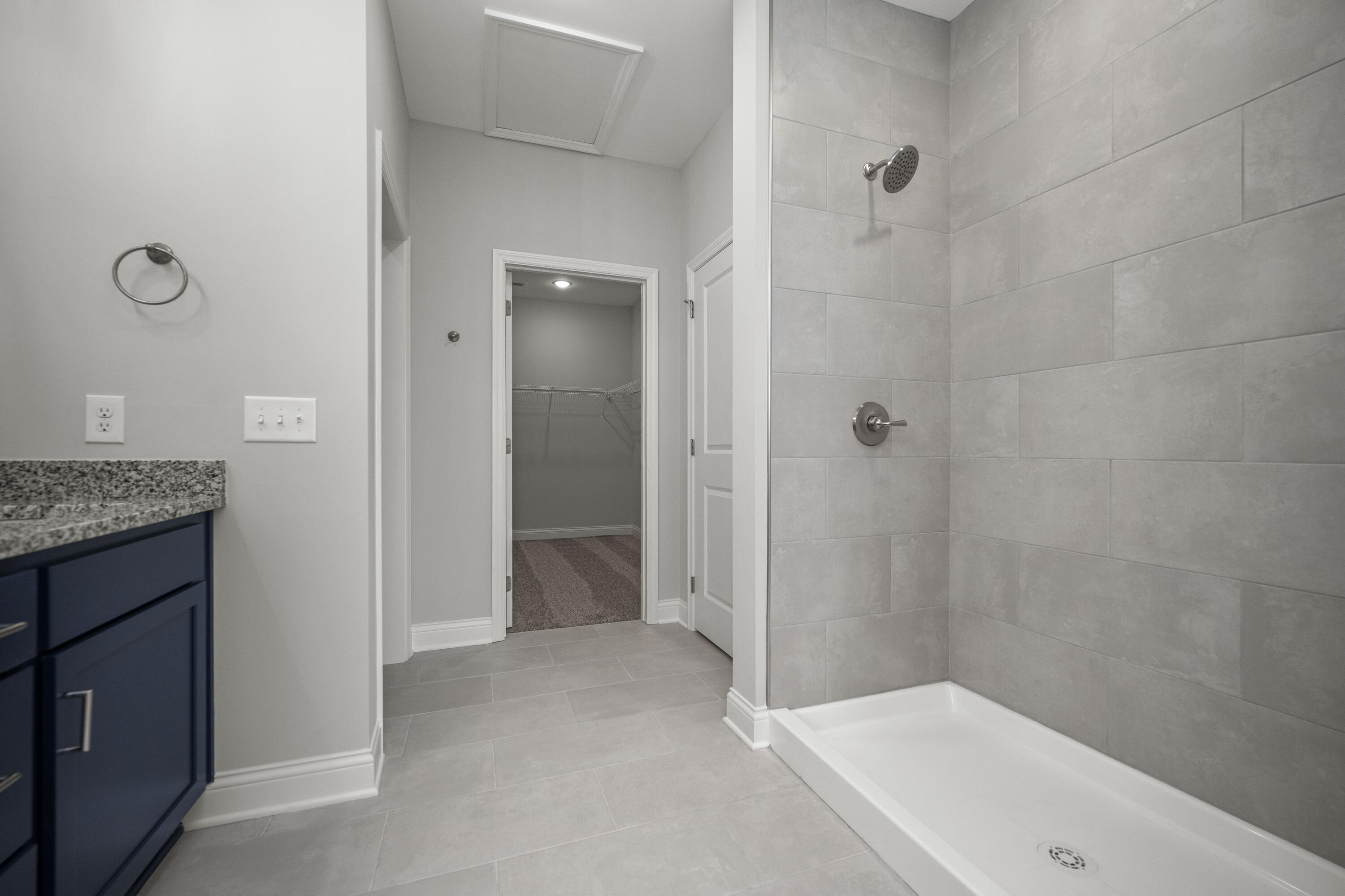 Richmond, Kentucky 40475, United States, 3 Bedrooms Bedrooms, ,2 BathroomsBathrooms,Residential,Pending,172694