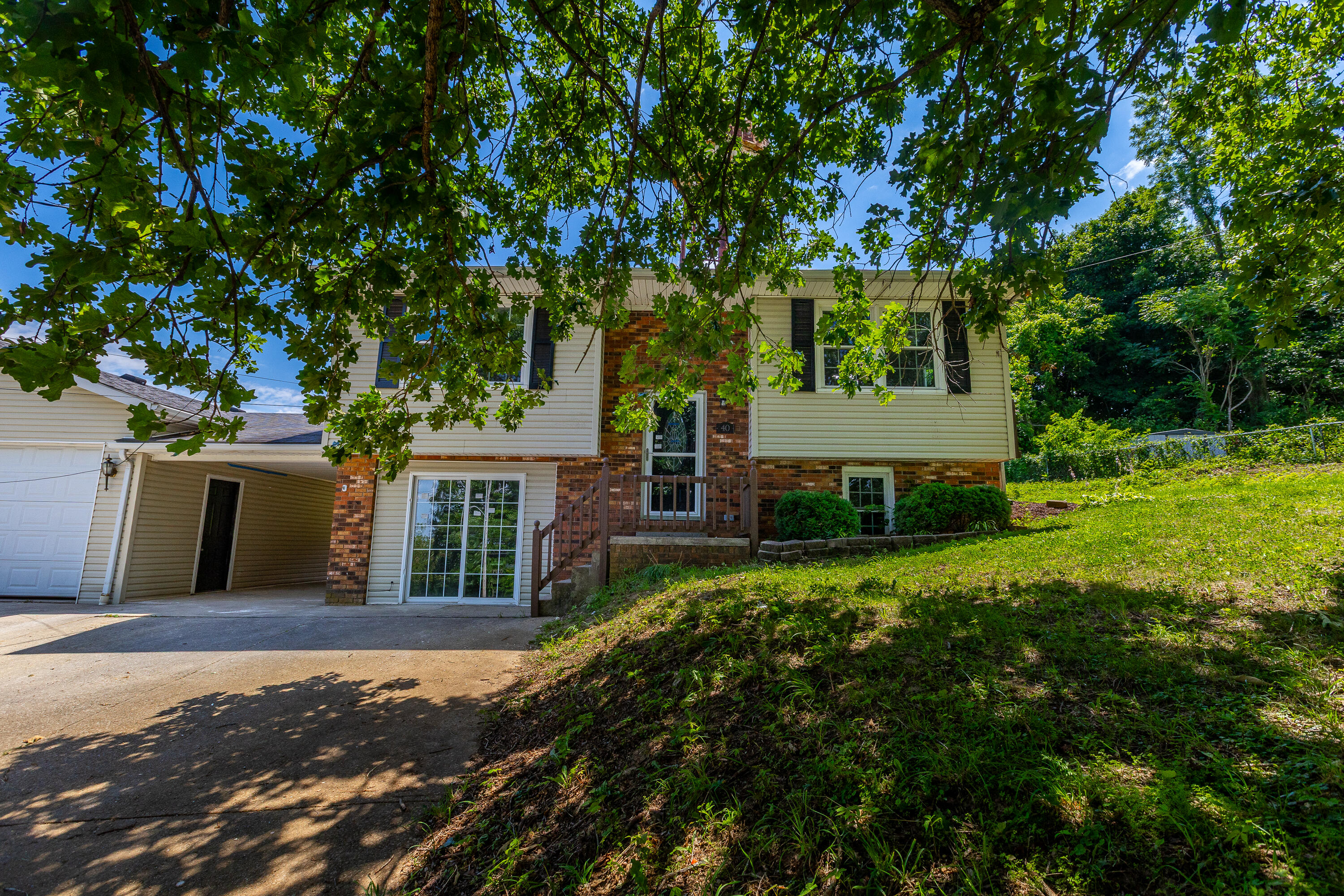 Photo 1 of 42 — 40 Hill Street, Mt Vernon, KY 40456