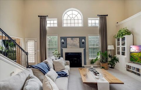 Photo of 3753 Ridgeview Way, Lexington, KY 40509 (MLS # 25016530)