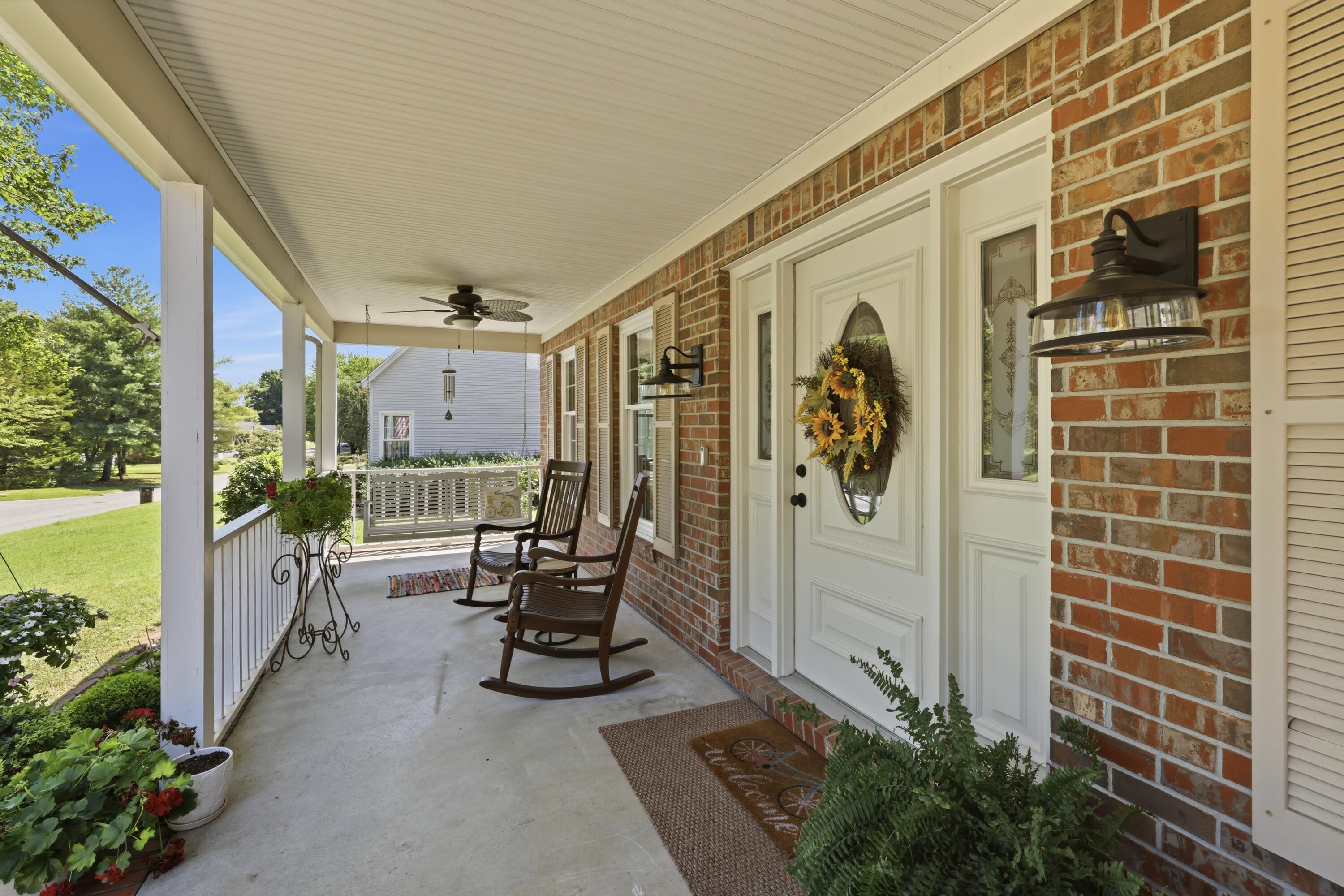 76 Martin Circle - Photo 3