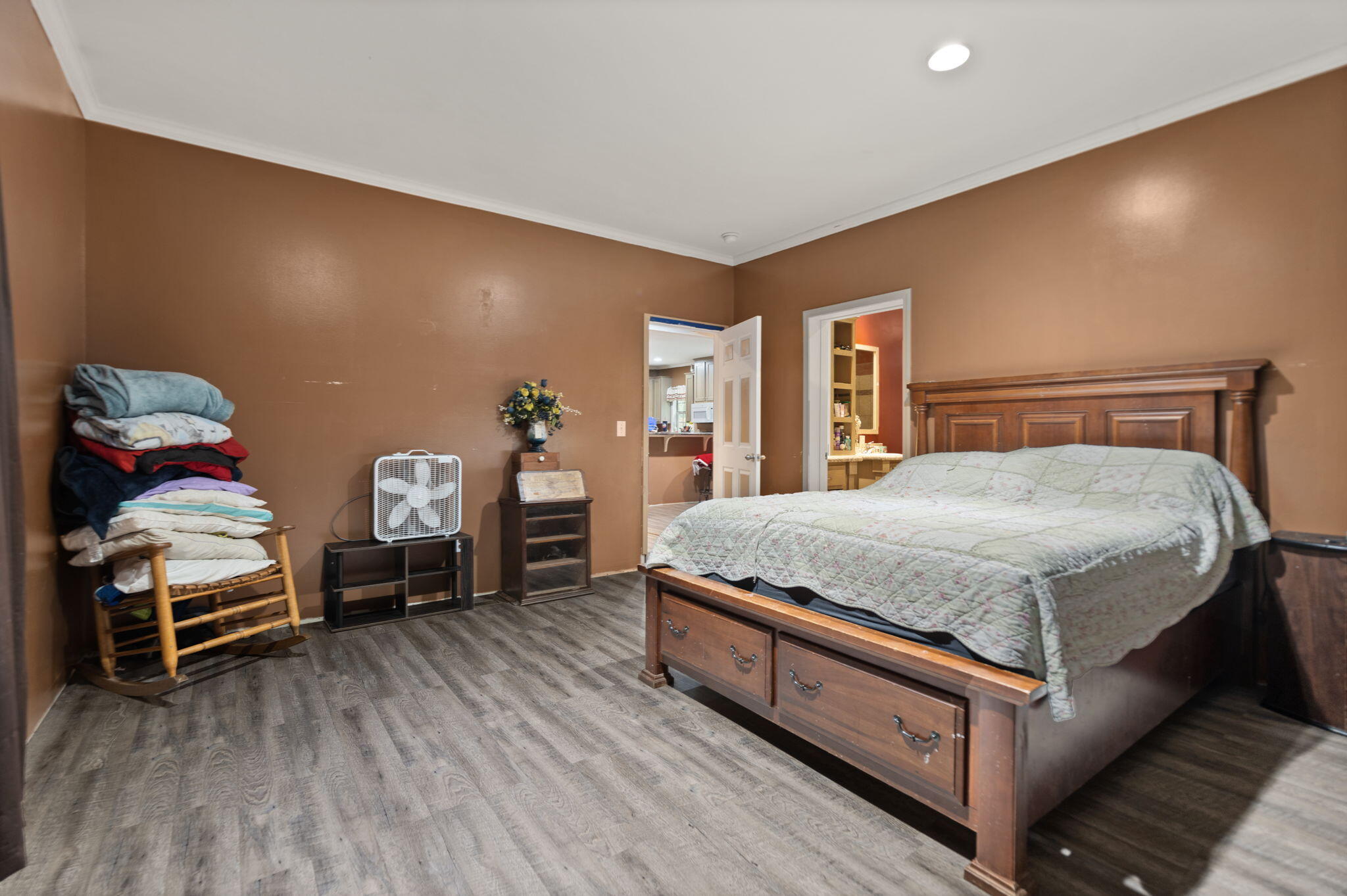 Campton, Kentucky 41301, United States, 3 Bedrooms Bedrooms, ,2 BathroomsBathrooms,Residential,Active,42128