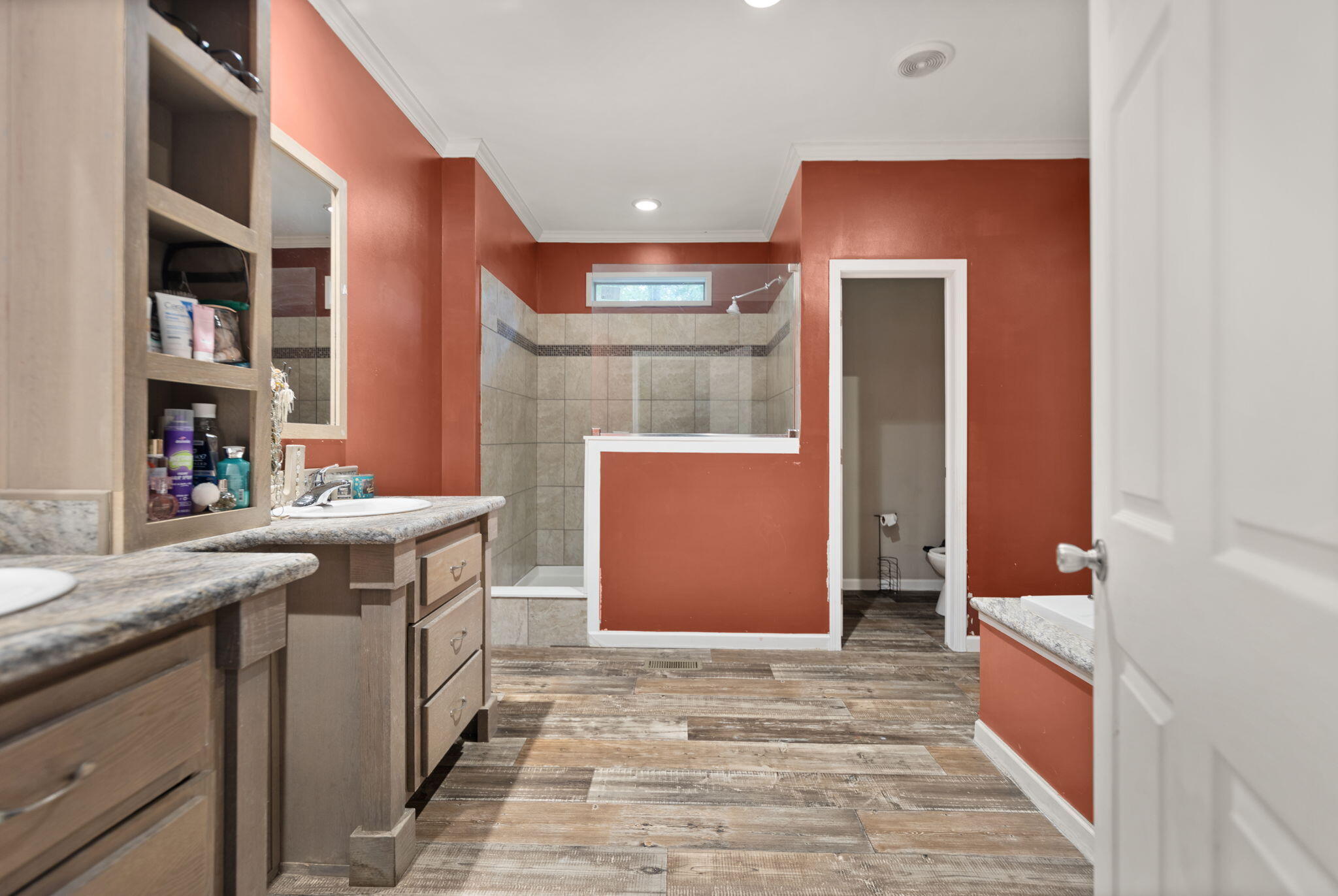 Campton, Kentucky 41301, United States, 3 Bedrooms Bedrooms, ,2 BathroomsBathrooms,Residential,Active,42128