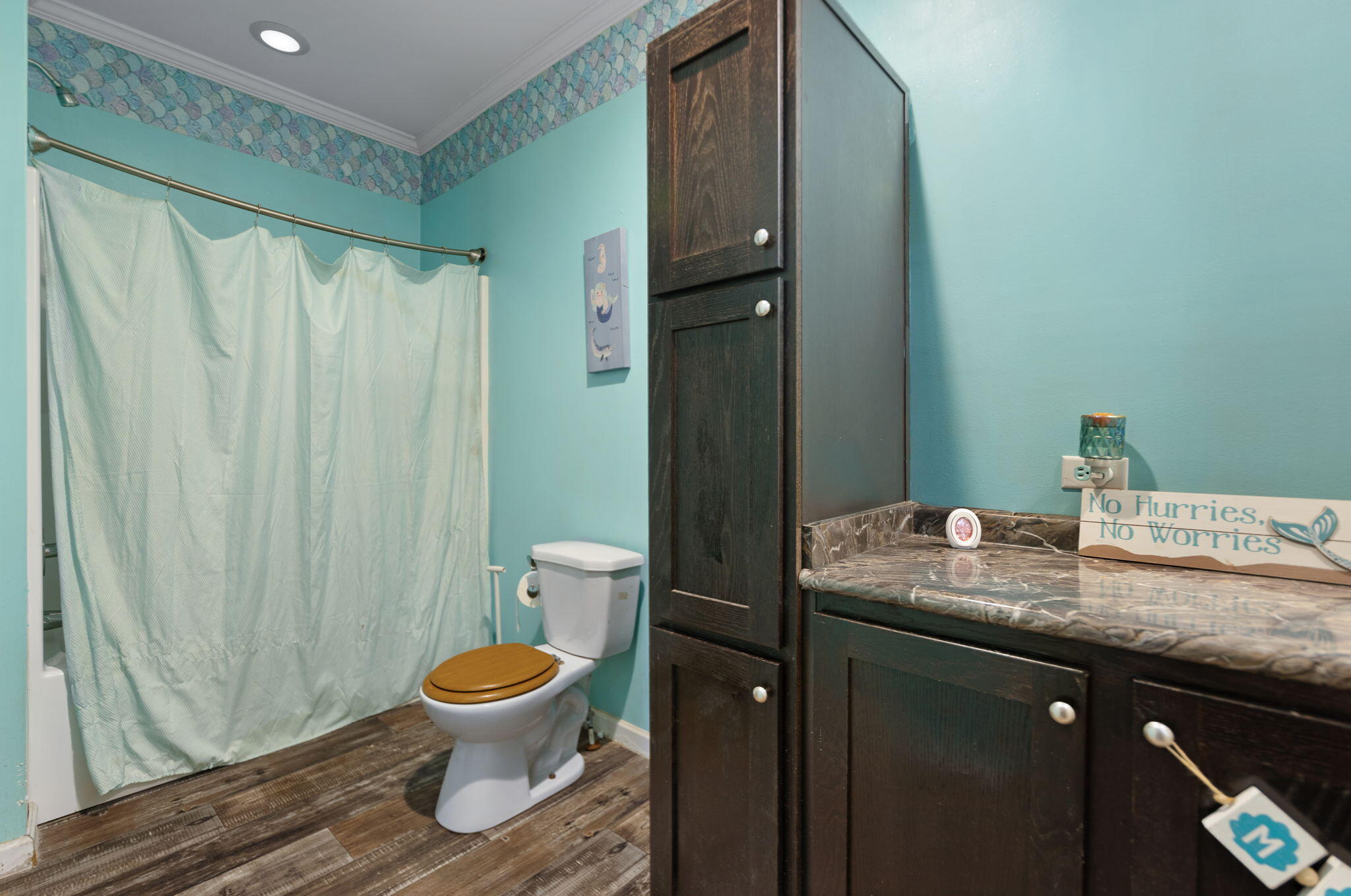 Campton, Kentucky 41301, United States, 3 Bedrooms Bedrooms, ,2 BathroomsBathrooms,Residential,Active,42128