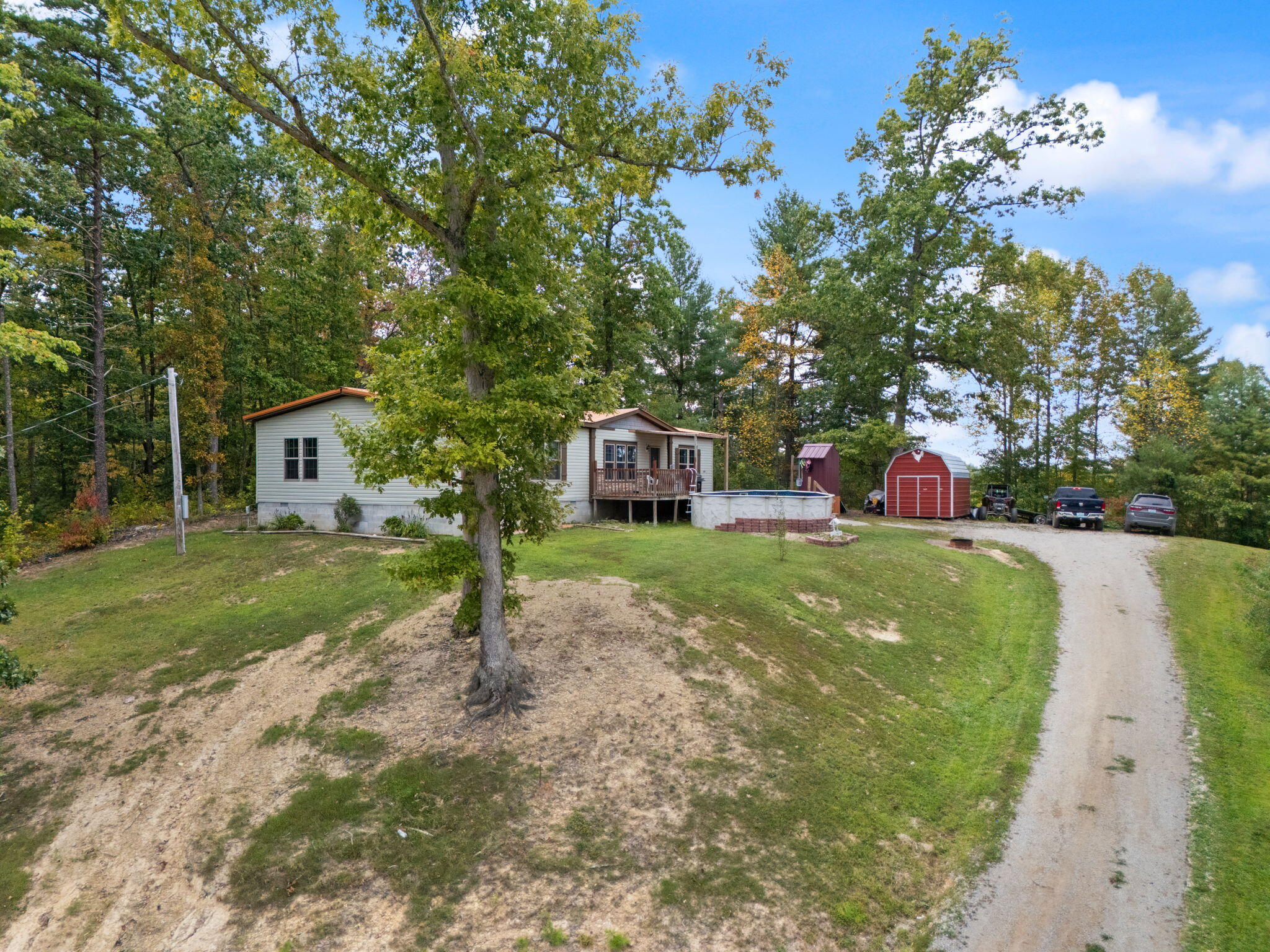 Campton, Kentucky 41301, United States, 3 Bedrooms Bedrooms, ,2 BathroomsBathrooms,Residential,Active,42128