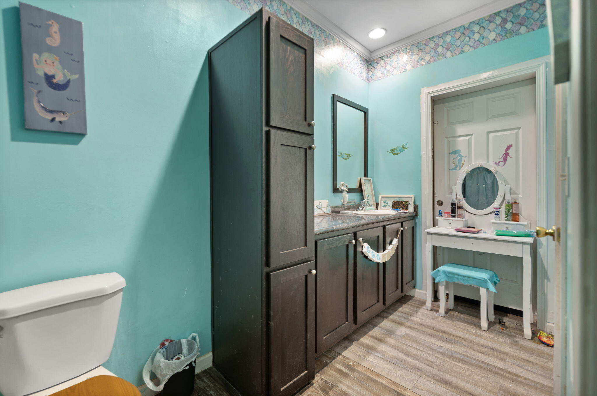 Campton, Kentucky 41301, United States, 3 Bedrooms Bedrooms, ,2 BathroomsBathrooms,Residential,Active,42128