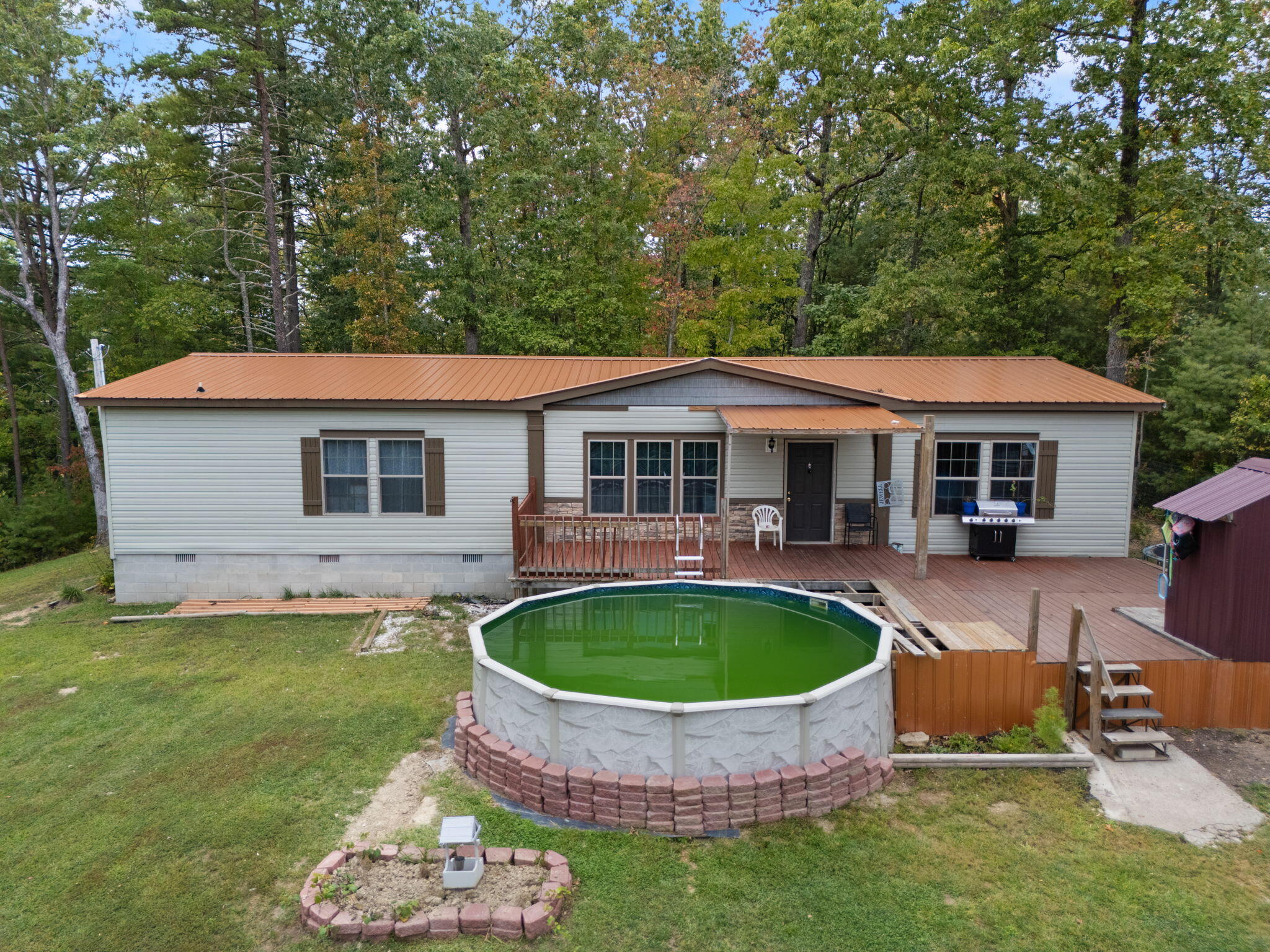 Campton, Kentucky 41301, United States, 3 Bedrooms Bedrooms, ,2 BathroomsBathrooms,Residential,Active,42128