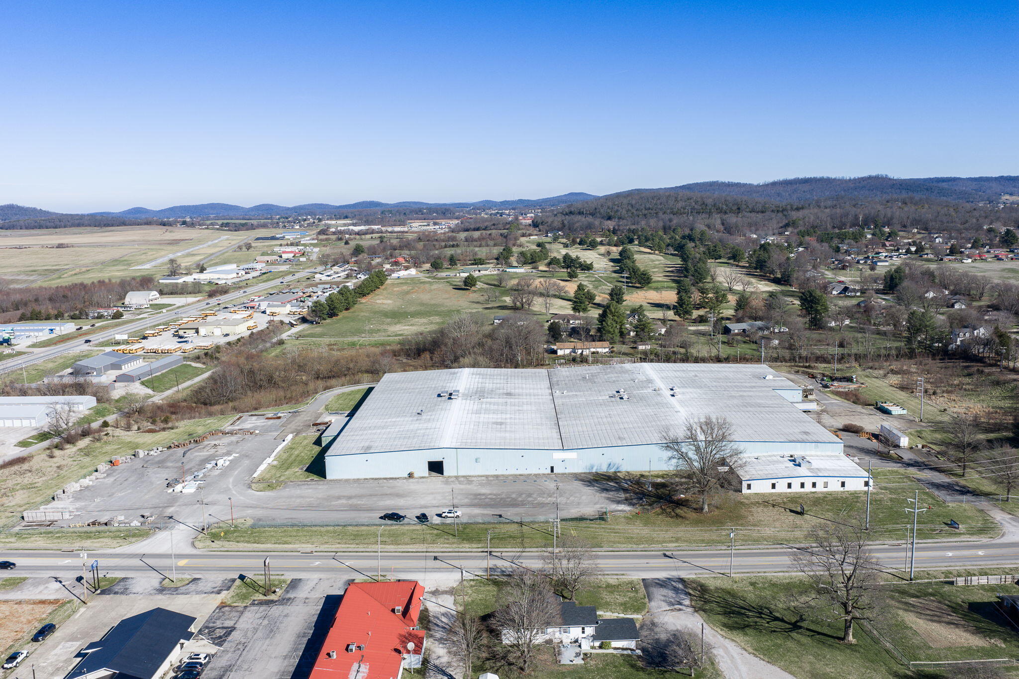 1200 Columbia Avenue