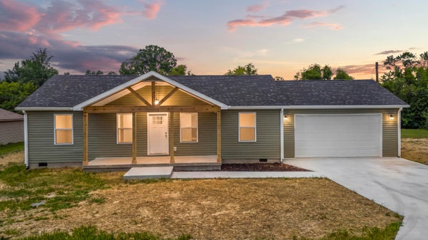 87 PROMENADE AVE, STANTON, KY 40380 - Image 10475c19236bc4befd24a2ce681f920a/1402367273