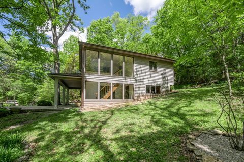 Property photo of 3010 River Cir Drive, Richmond, KY 40475