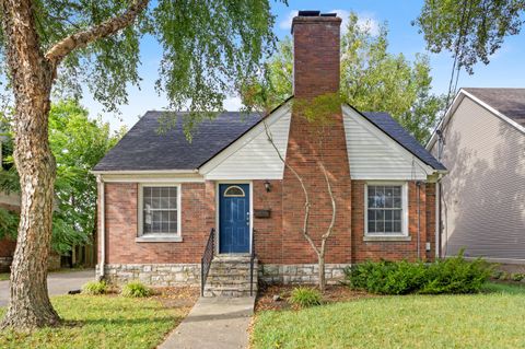 Photo of 98 Goodrich Avenue, Lexington, KY 40503 (MLS # 25018725)