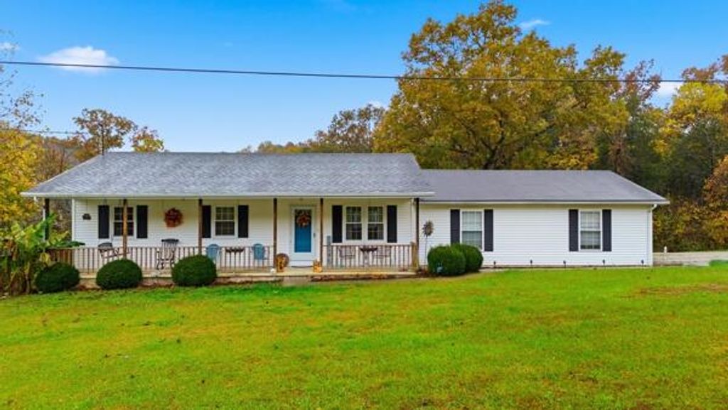 Photo of 1532 Gravel Lick Branch Road, Waco, KY 40385 (MLS # 25505128)