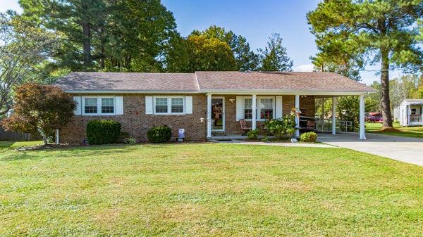2025 STEVE DR, PADUCAH, KY 42003 - Image 121bca382ea034e91d03977faee5304a/406151452