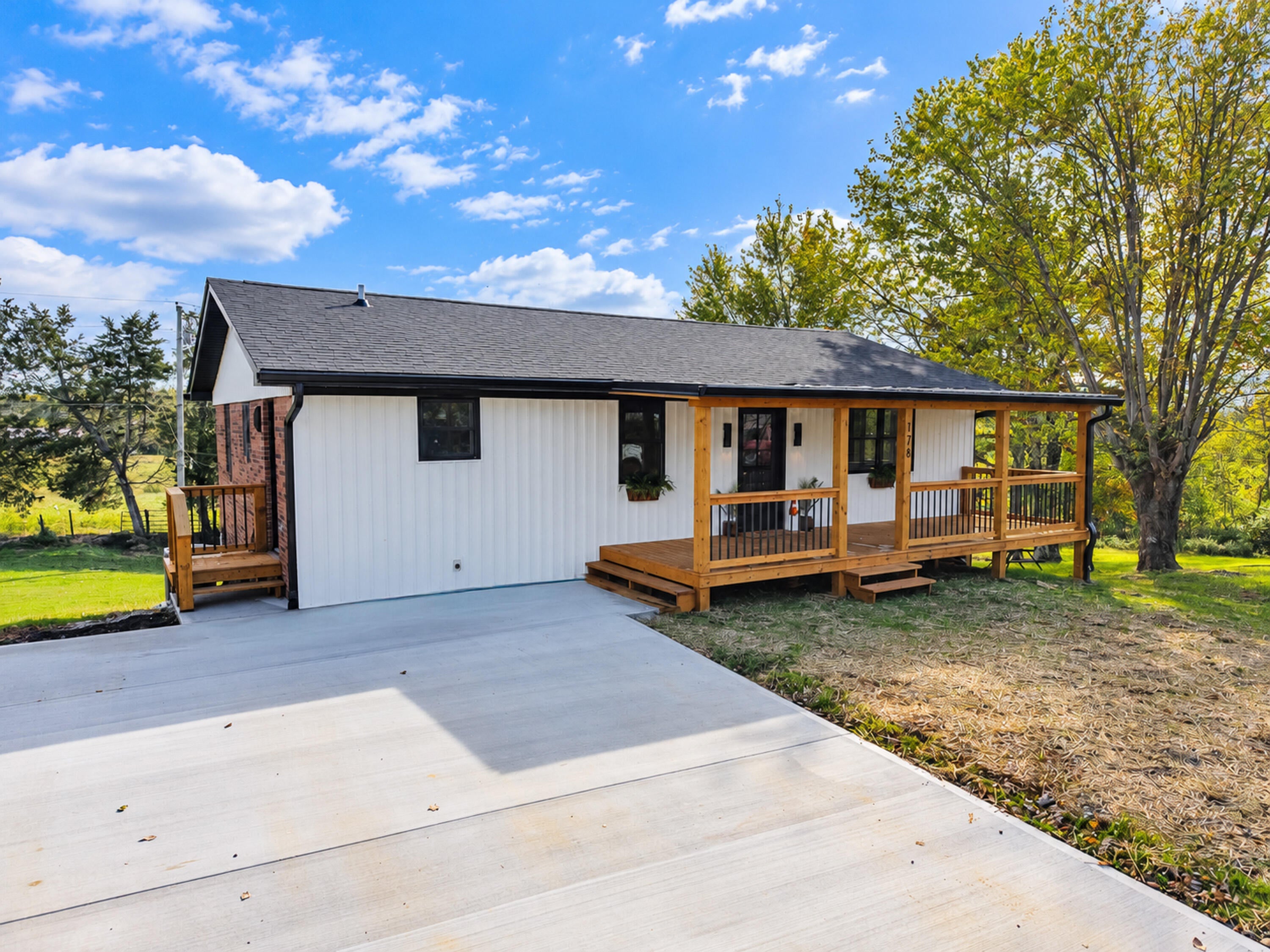 178 Tomahawk Drive