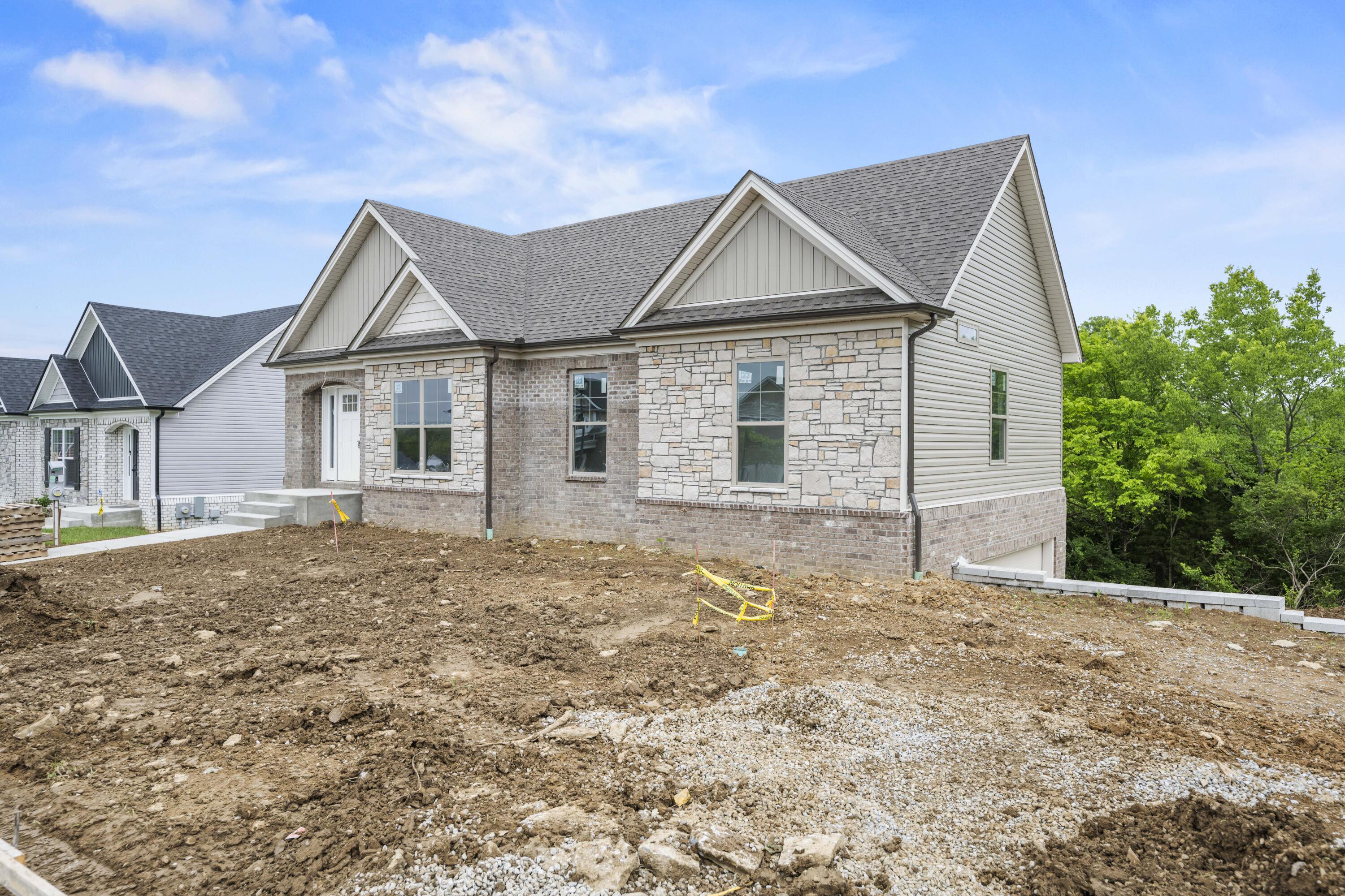 Richmond, Kentucky 40475, United States, 4 Bedrooms Bedrooms, ,3 BathroomsBathrooms,Residential,Active,12836