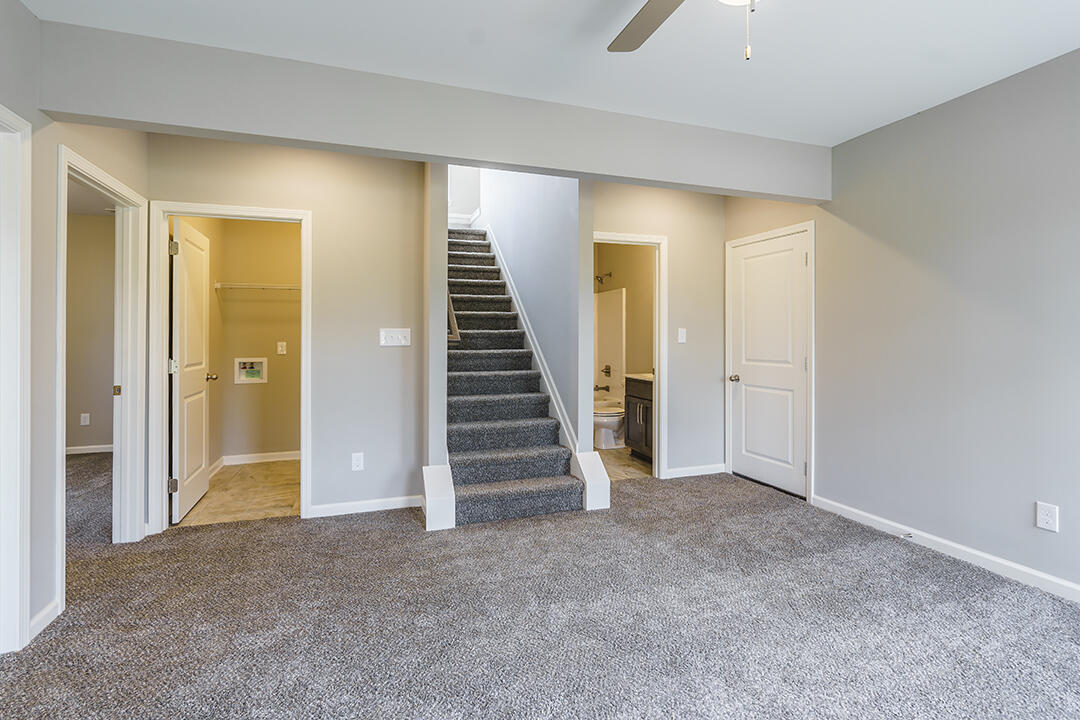 Richmond, Kentucky 40475, United States, 4 Bedrooms Bedrooms, ,3 BathroomsBathrooms,Residential,Active,12836