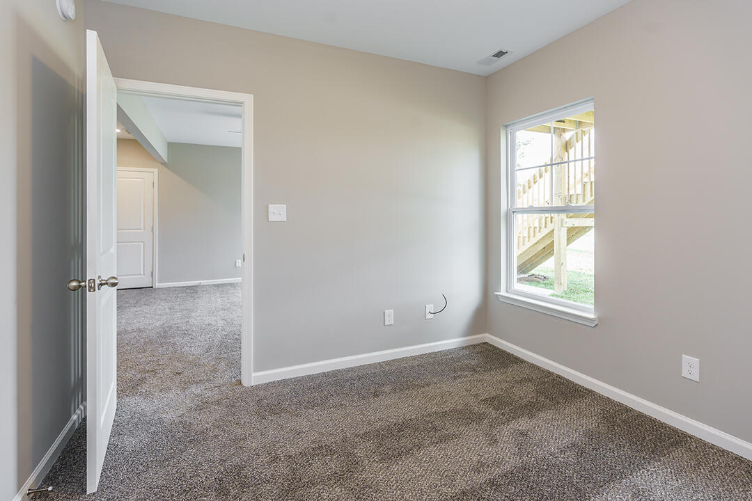 Richmond, Kentucky 40475, United States, 4 Bedrooms Bedrooms, ,3 BathroomsBathrooms,Residential,Active,12836