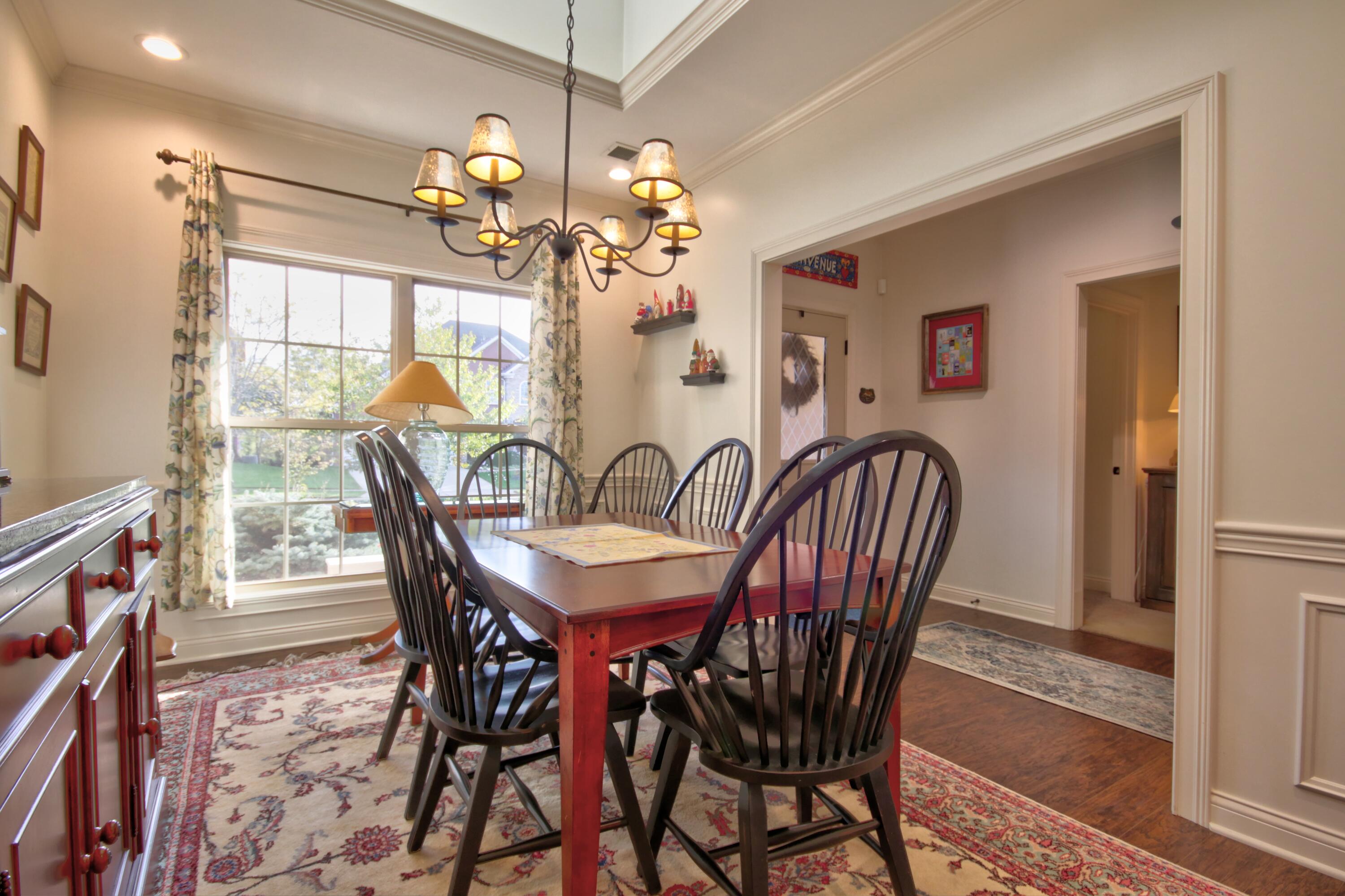 Lexington, Kentucky 40515, United States, 3 Bedrooms Bedrooms, ,2 BathroomsBathrooms,Residential,Active,230068